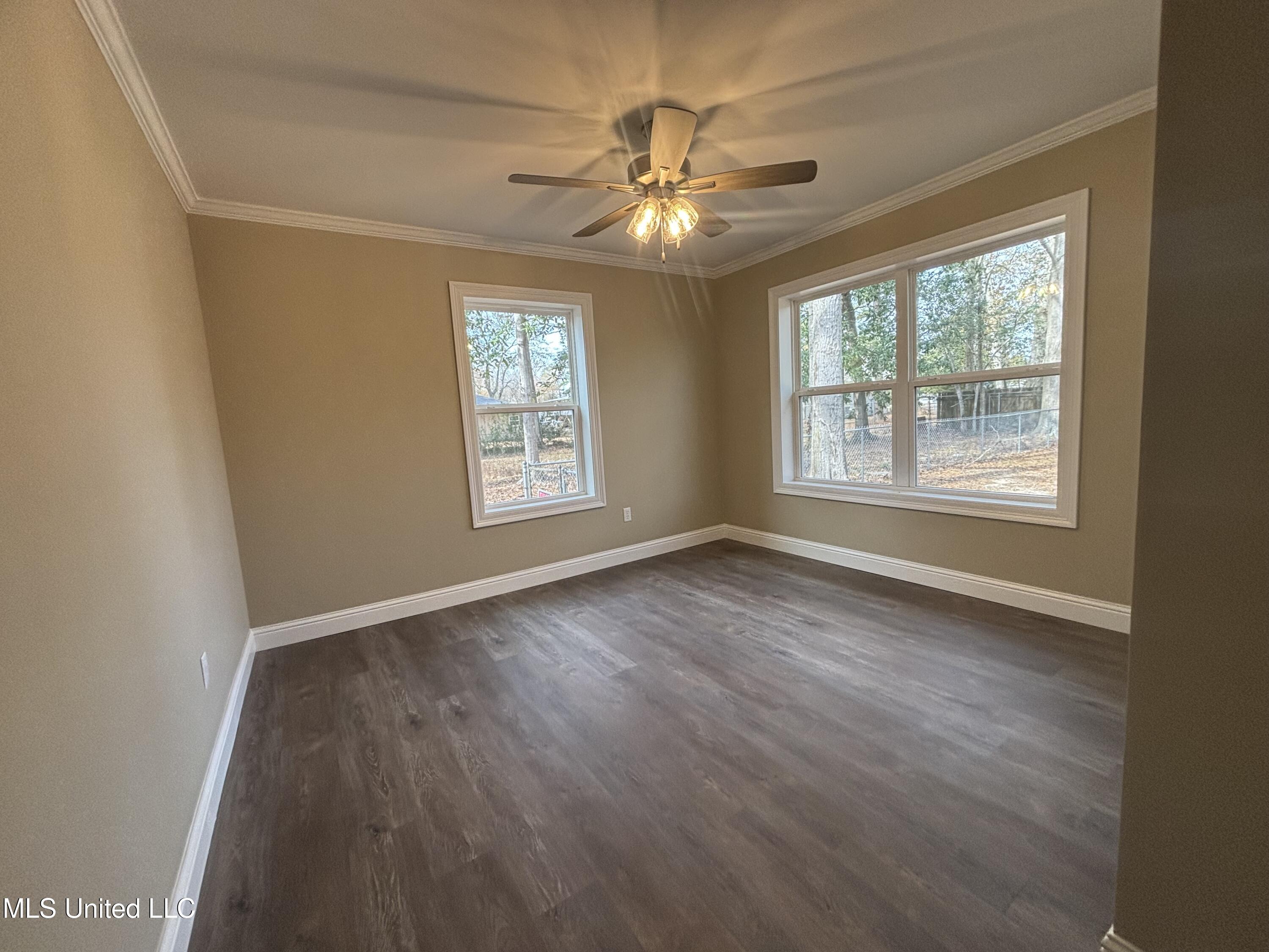 1500 Goodyear Boulevard Property Photo 33