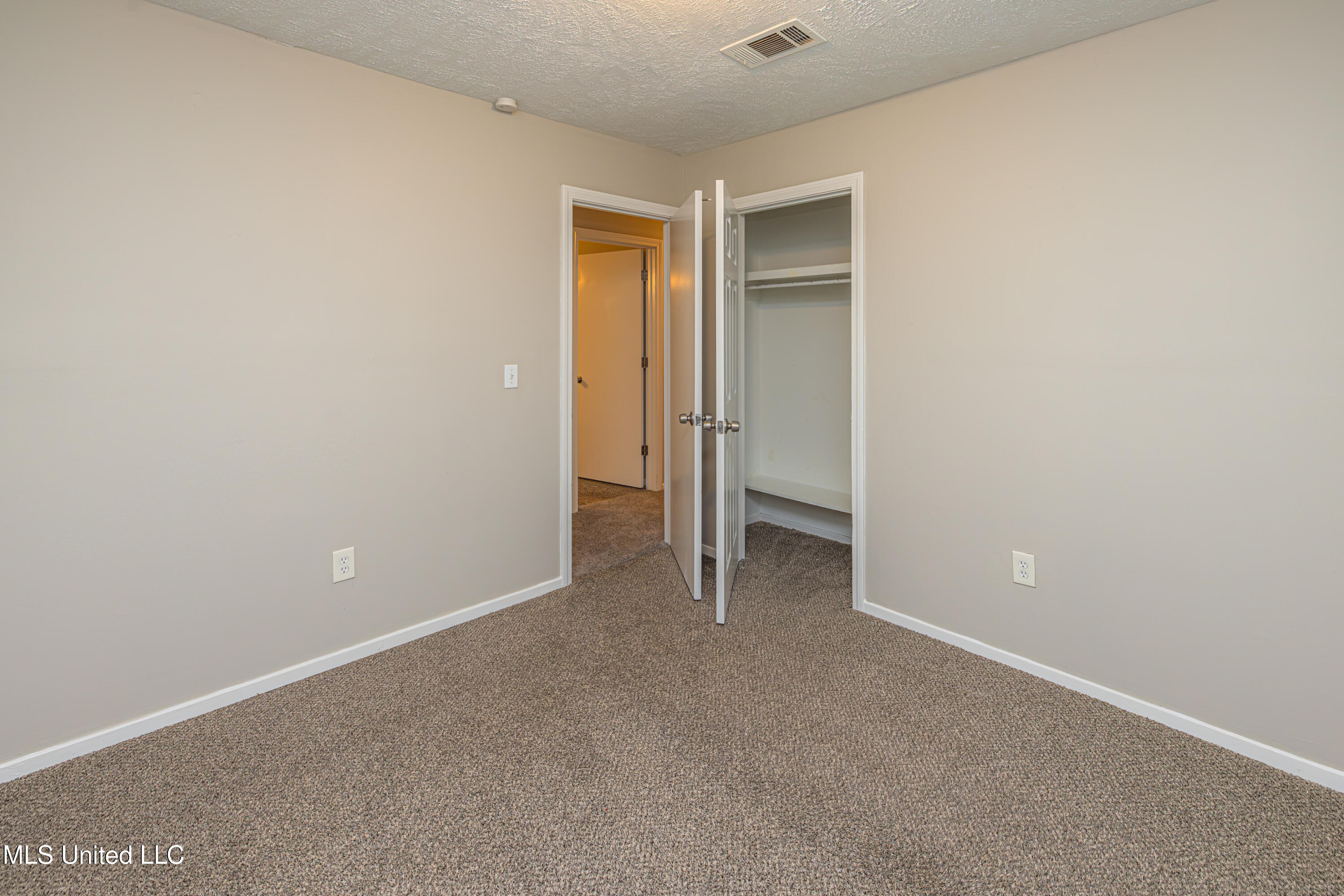 126 Pine Cove Property Photo 12