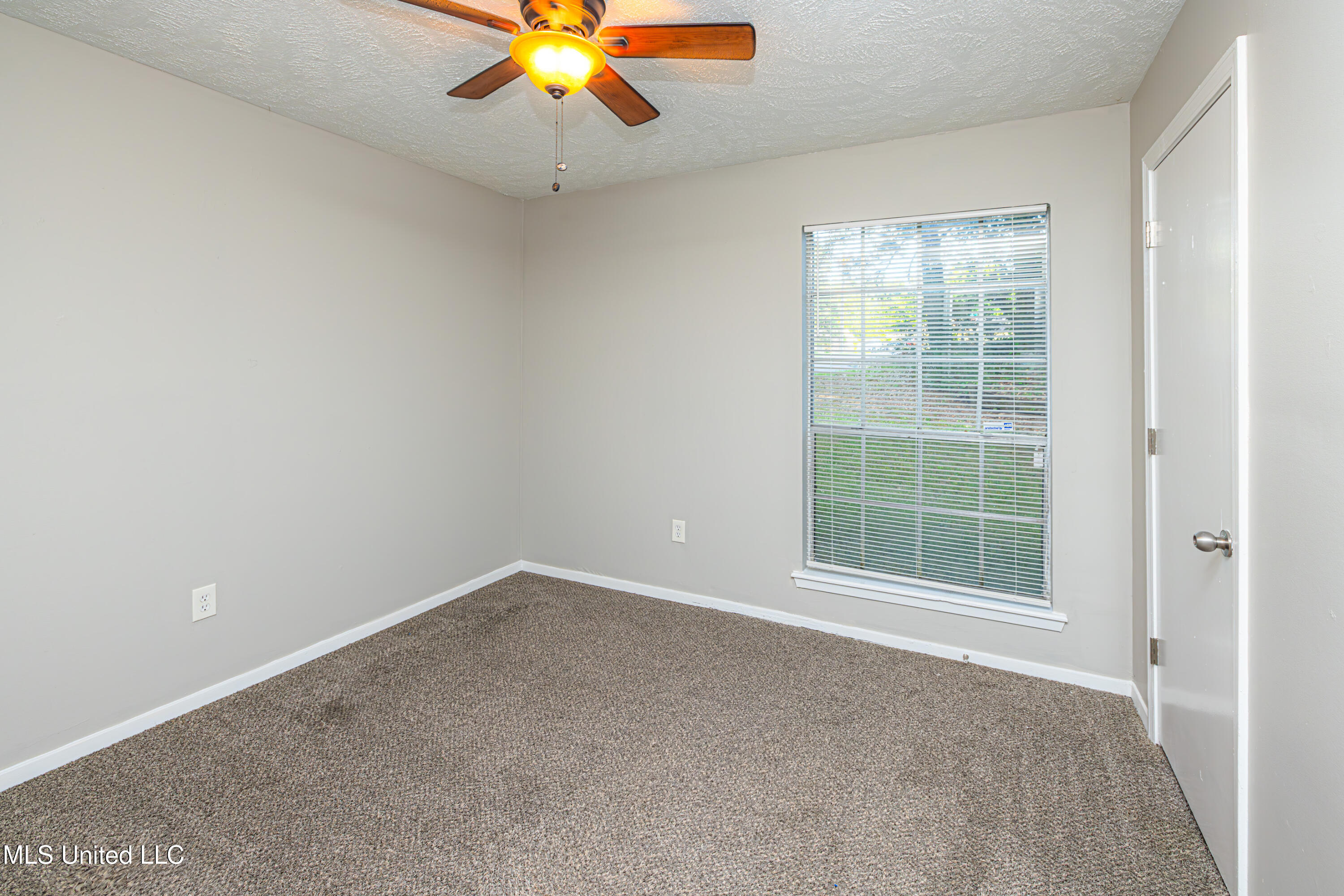 126 Pine Cove Property Photo 14