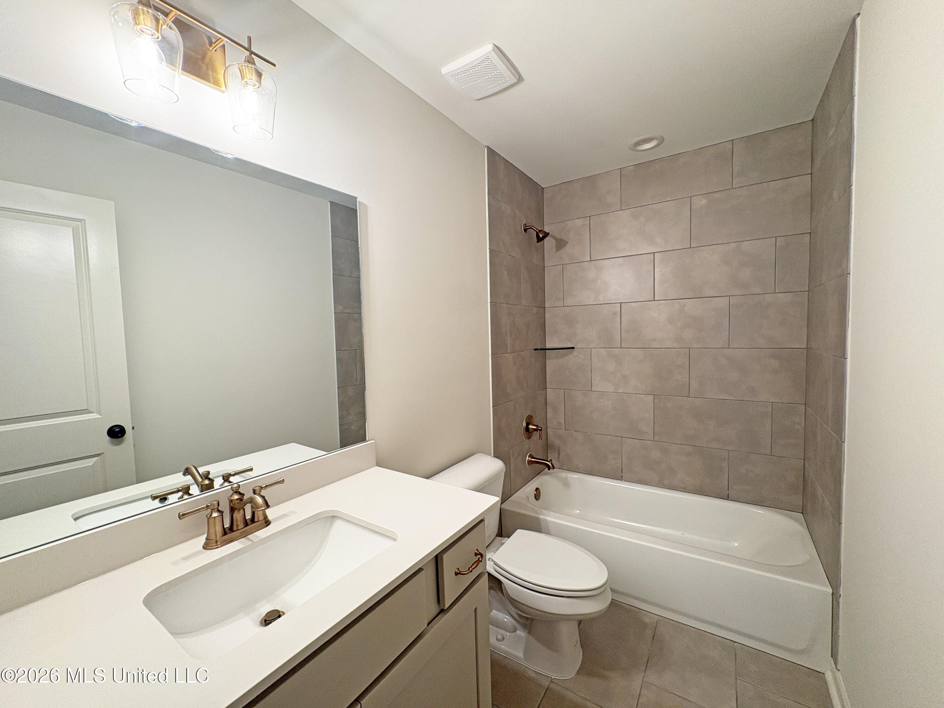 8054 Old Addison Drive Property Photo 17