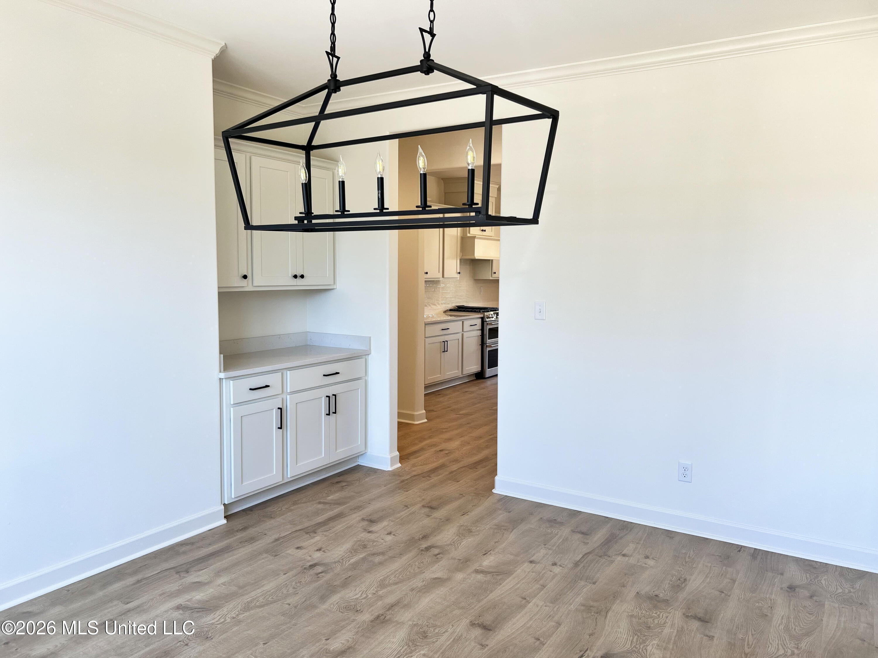 8066 Old Addison Drive Property Photo 3