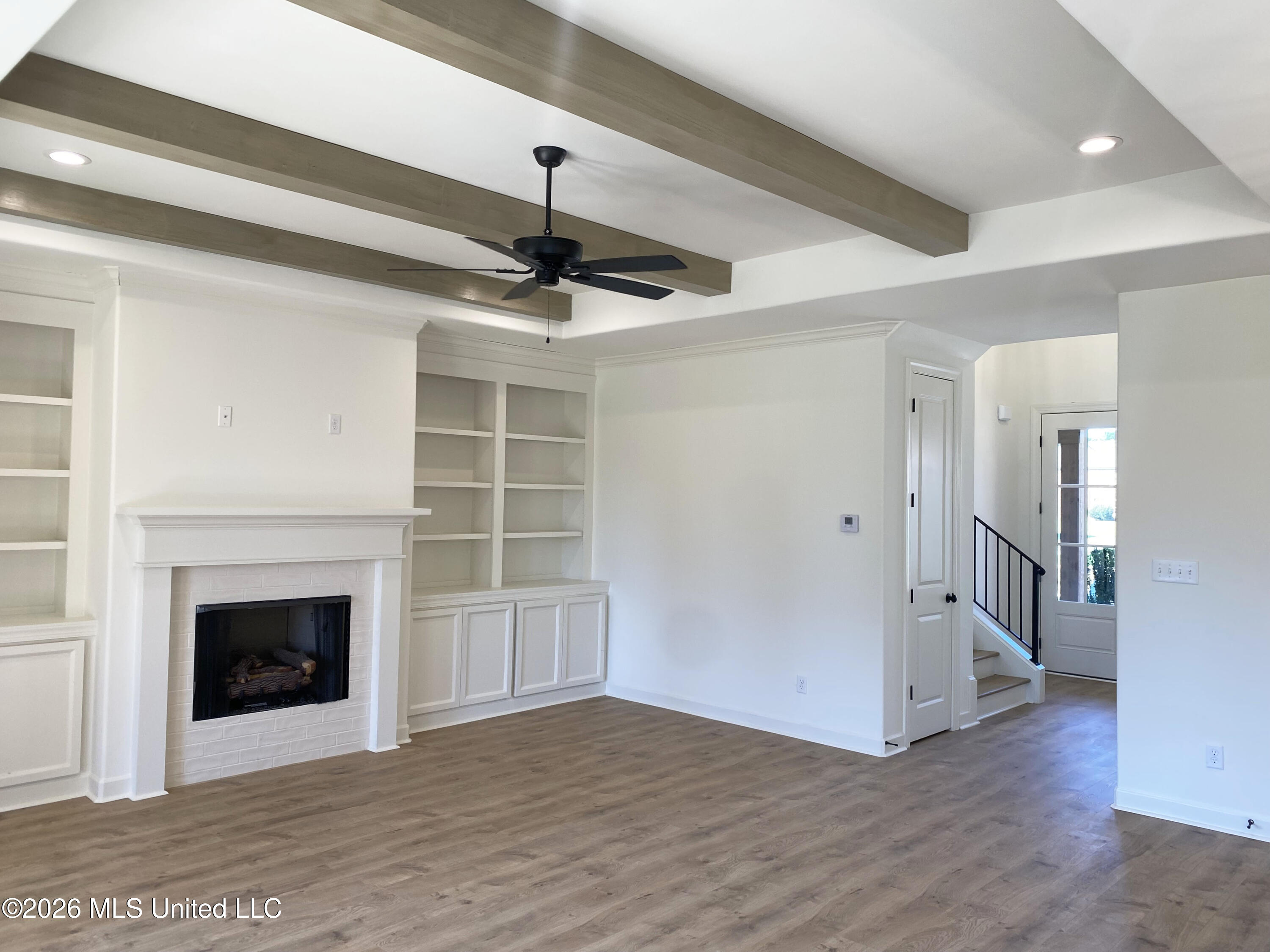 8066 Old Addison Drive Property Photo 6