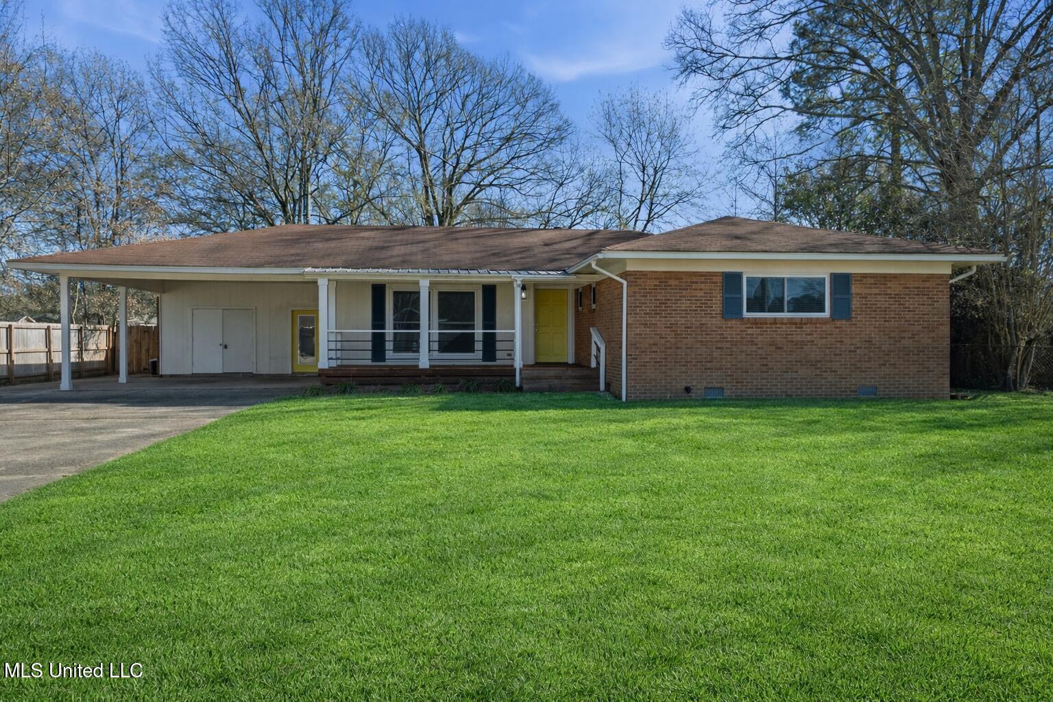 1620 Orchard Drive Property Photo 1