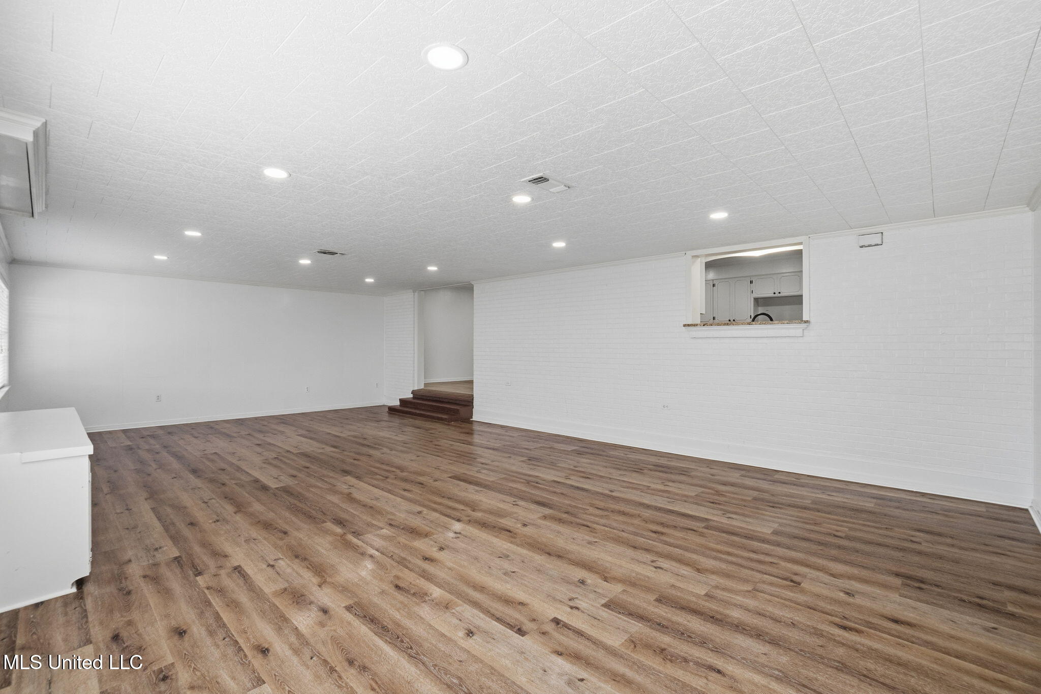1620 Orchard Drive Property Photo 7