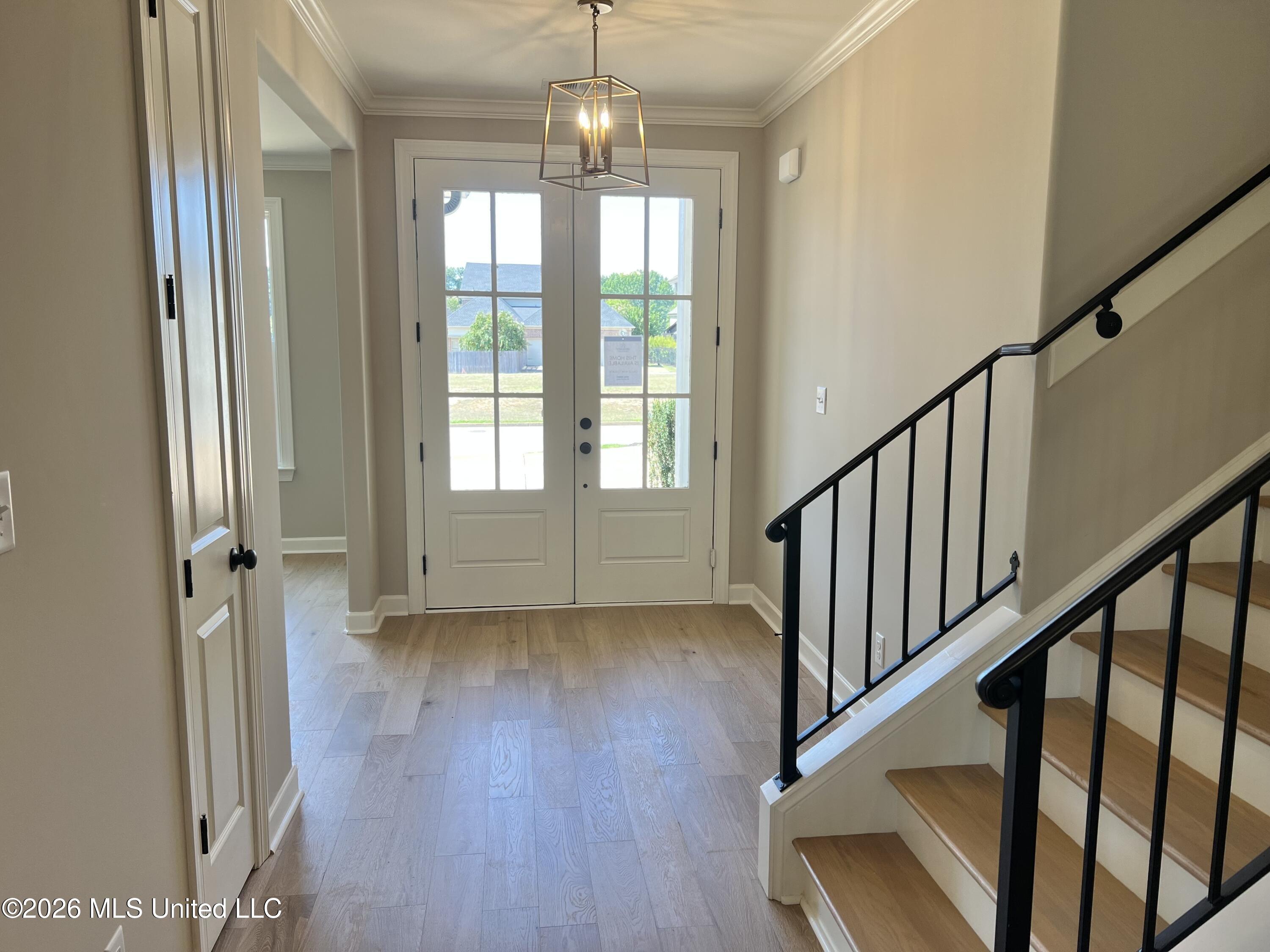 8058 Old Addison Drive Property Photo 2