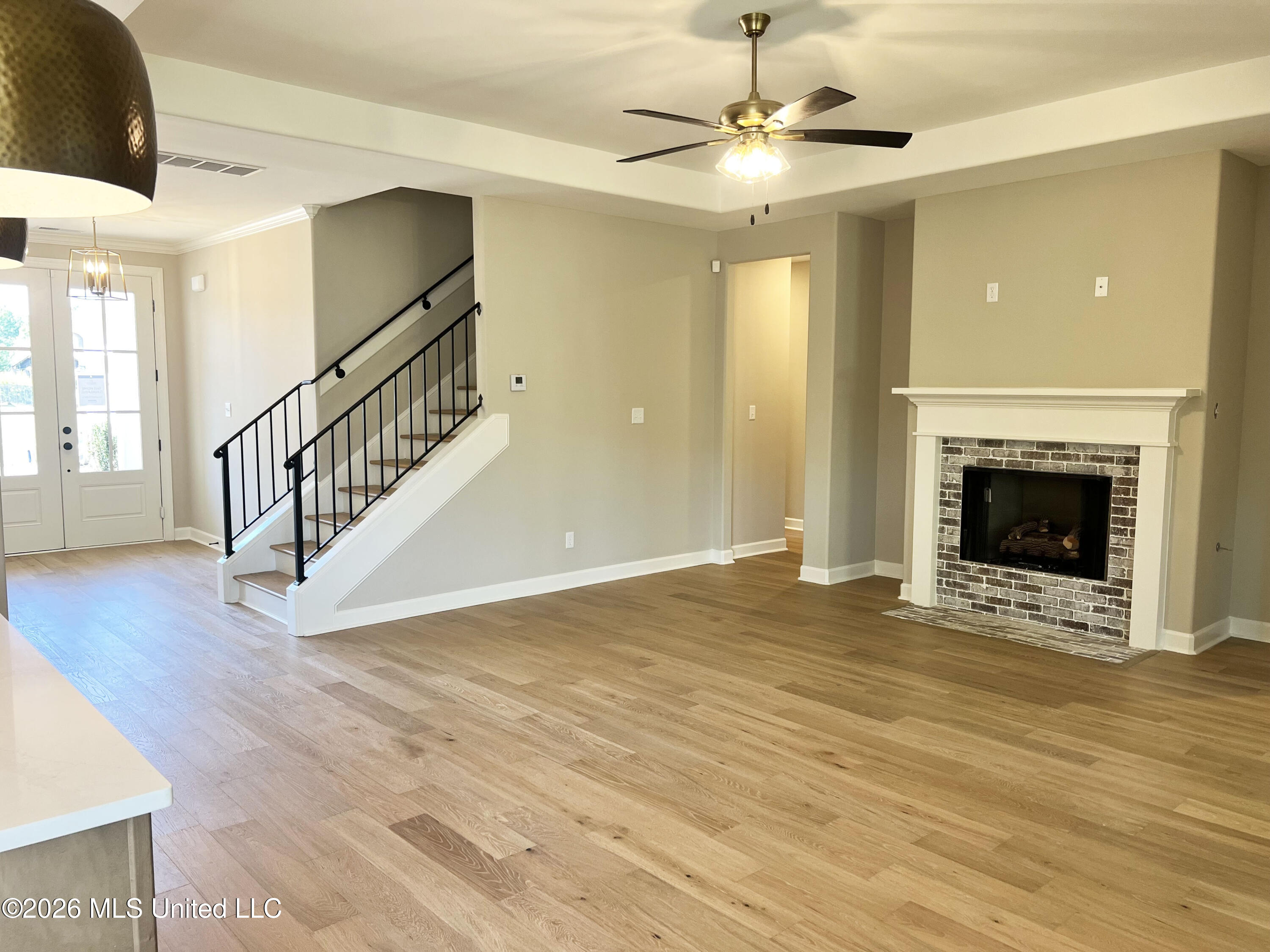 8058 Old Addison Drive Property Photo 4