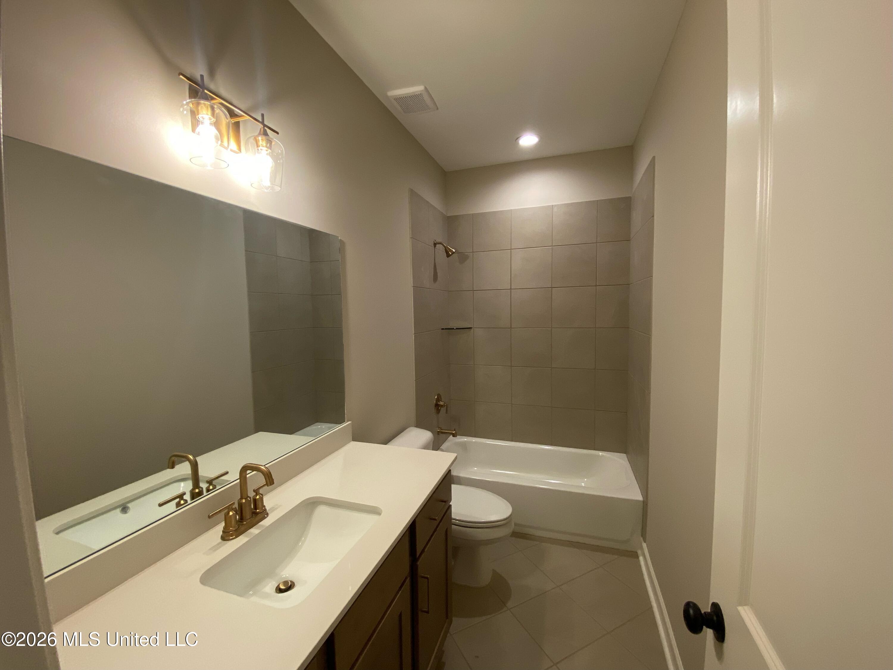 8058 Old Addison Drive Property Photo 12