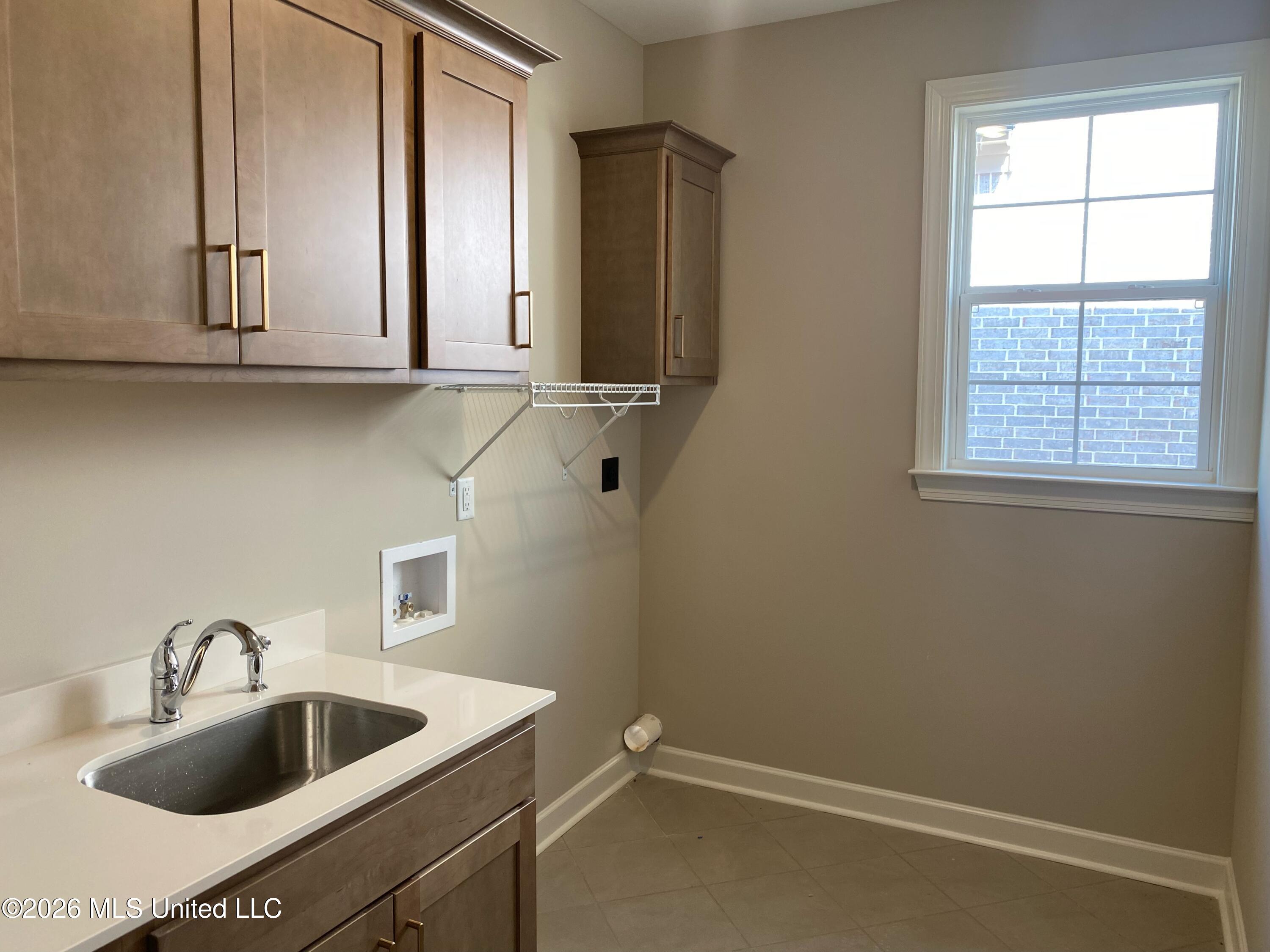 8058 Old Addison Drive Property Photo 16