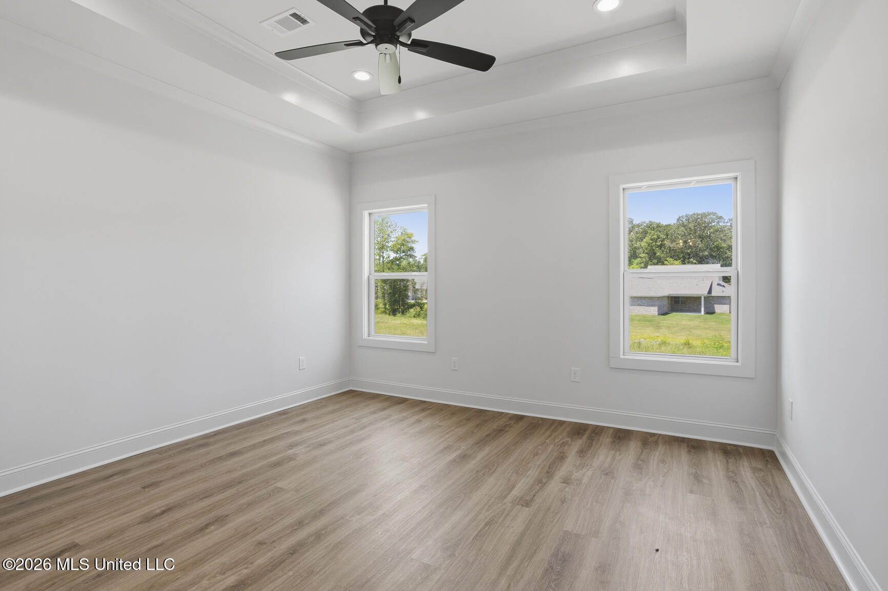 808 Albany Street Property Photo 19