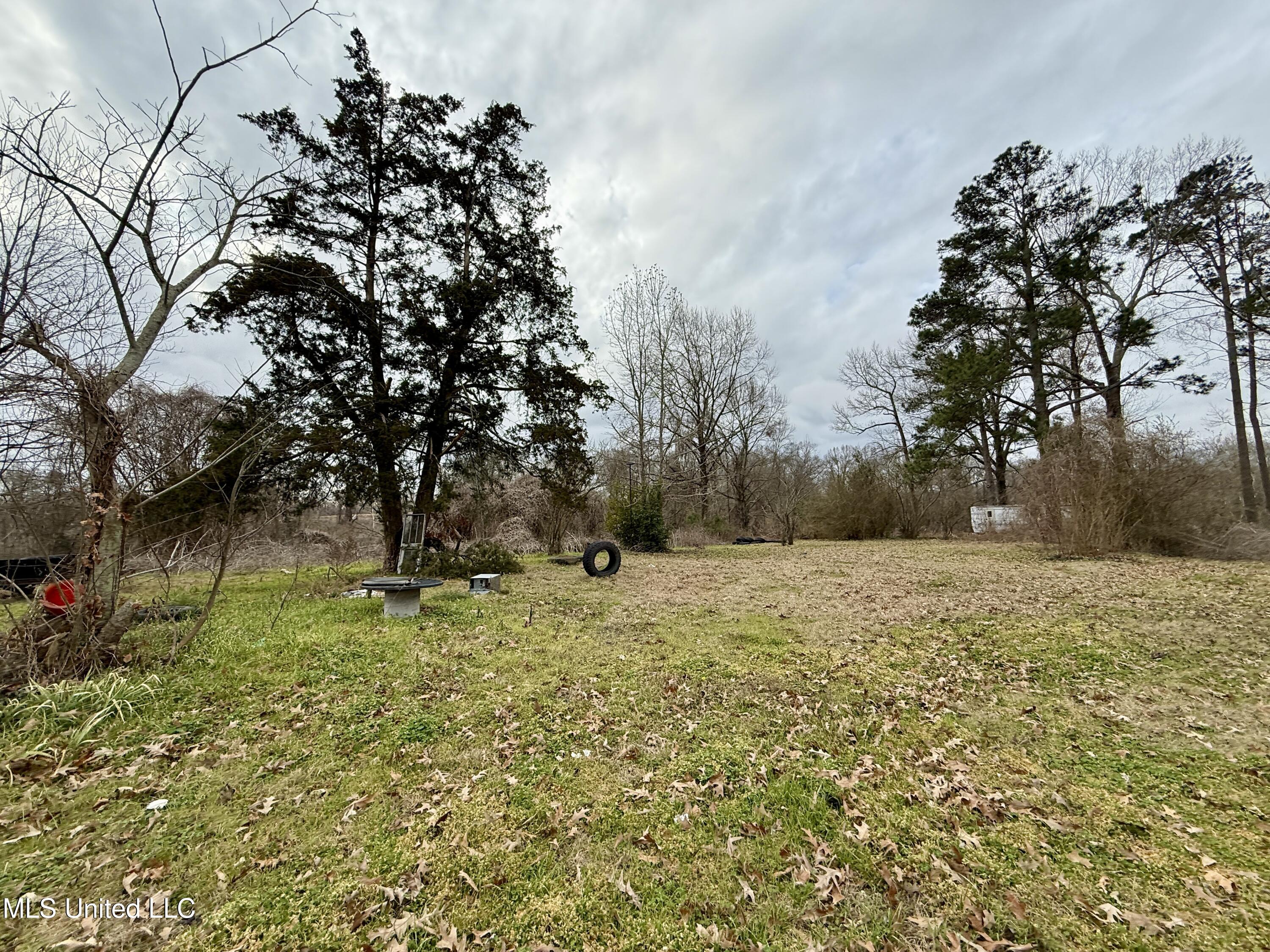 21 Southview Drive Property Photo 15