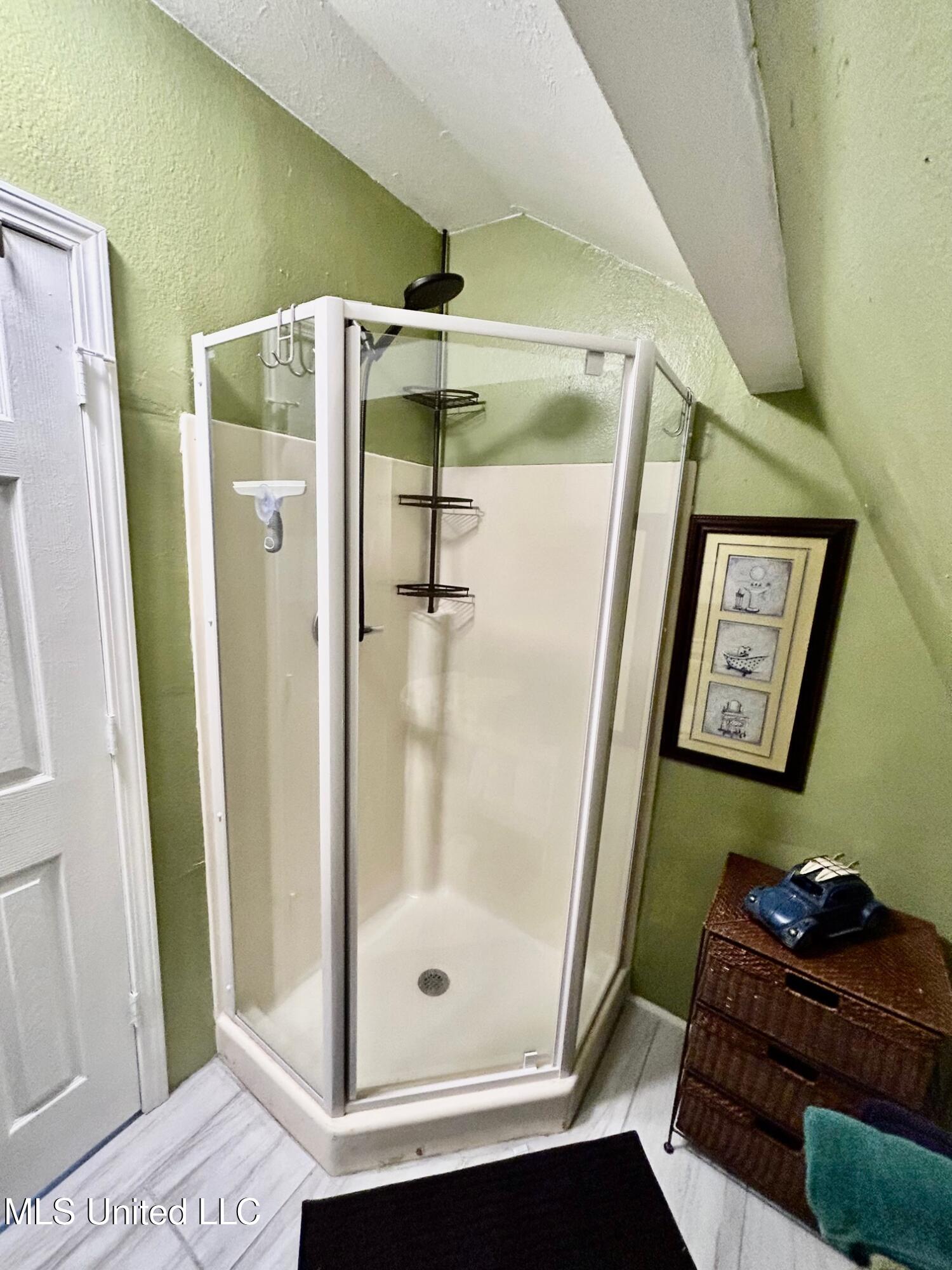 172 Claiborne Street Property Photo 26