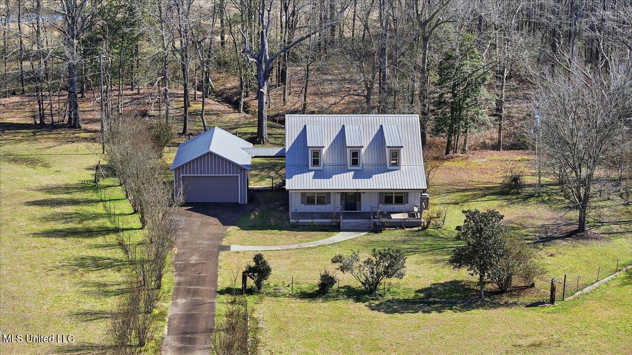 106 Rebel Grove Drive Property Photo 1