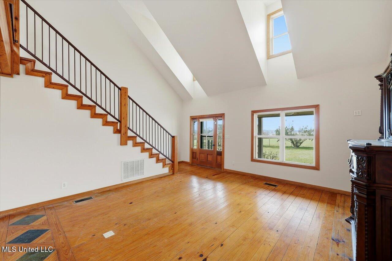 106 Rebel Grove Drive Property Photo 11