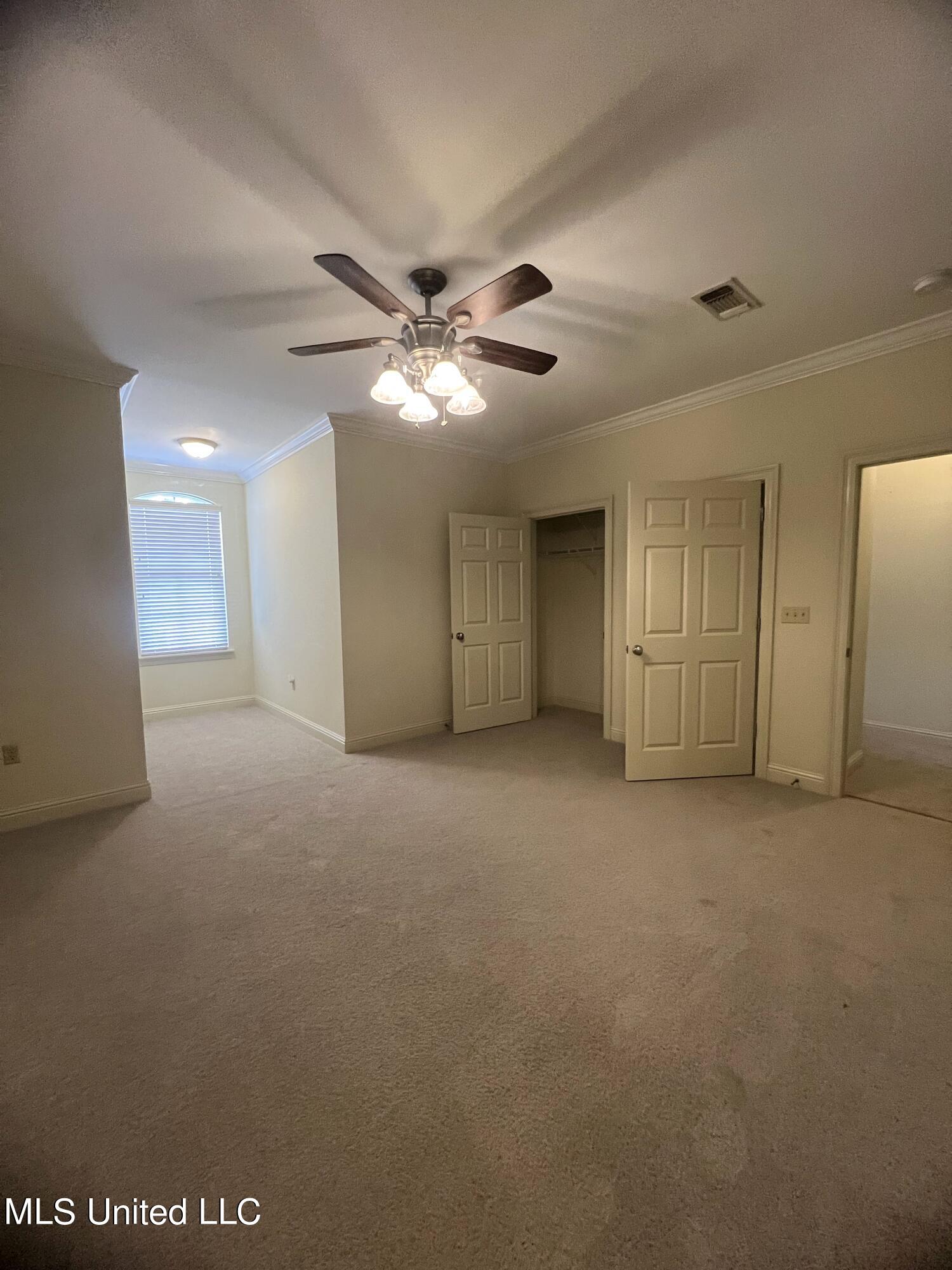 918 Jefferson Drive Property Photo 15