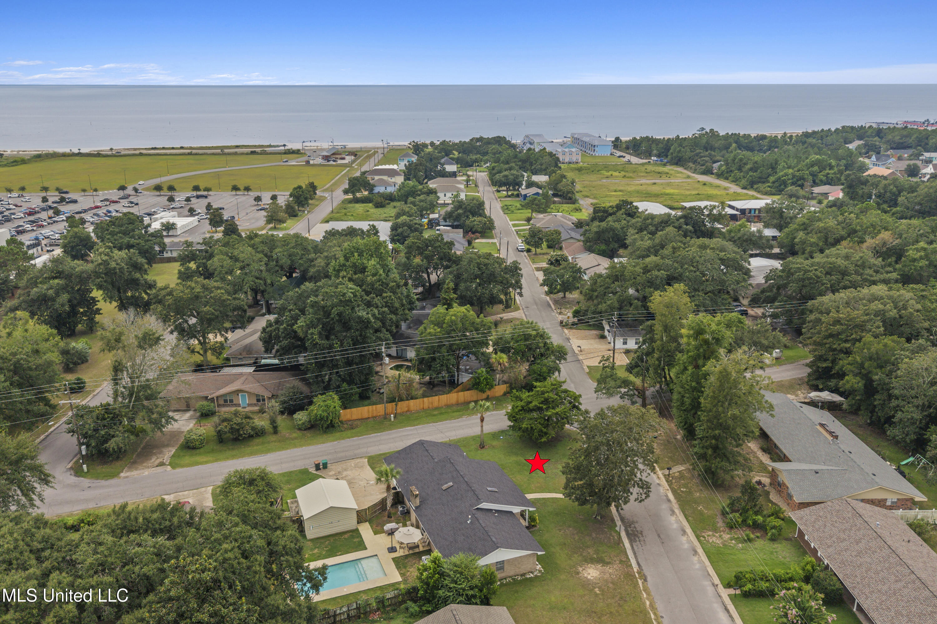 10 Wenmar Avenue Property Photo 4