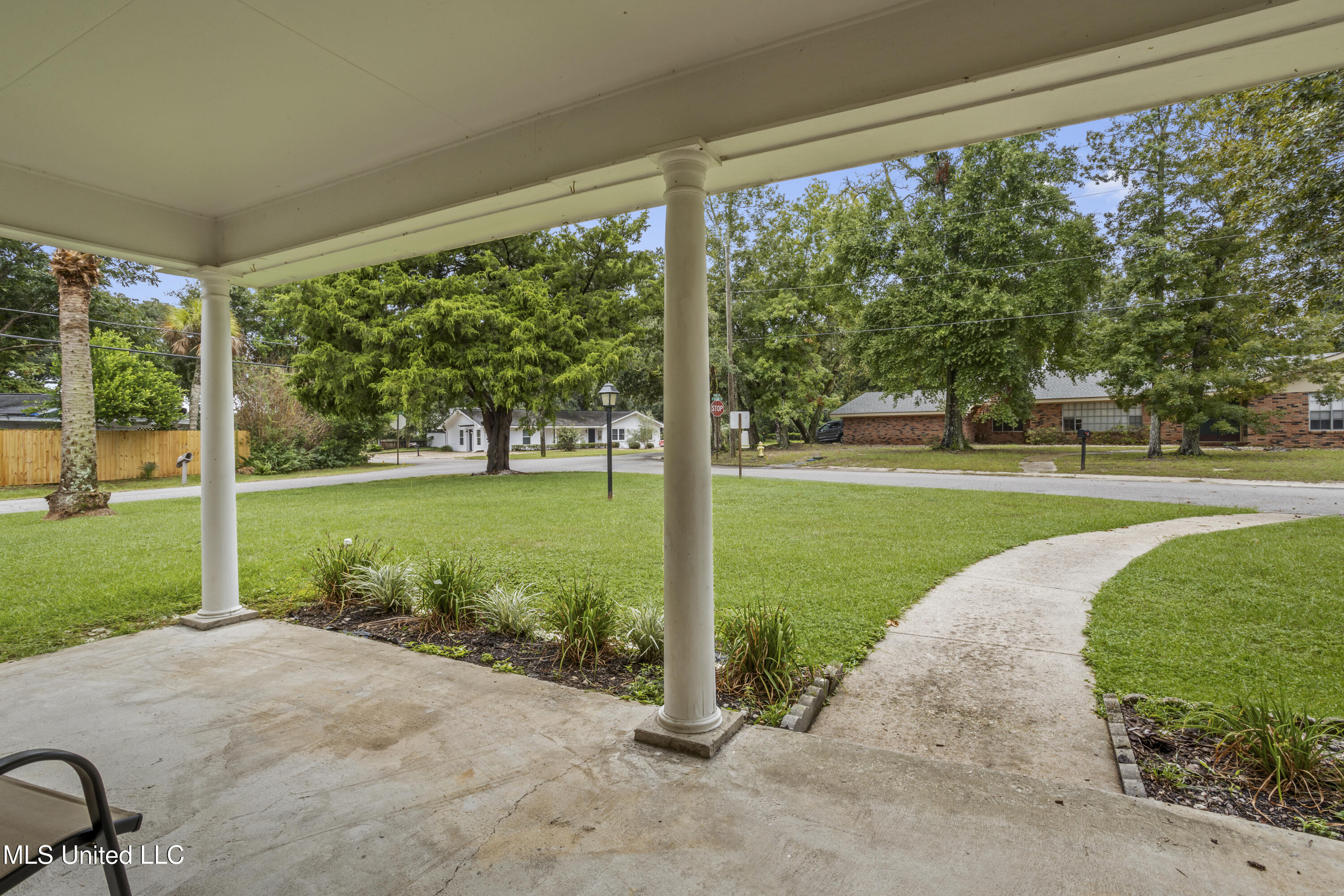 10 Wenmar Avenue Property Photo 6
