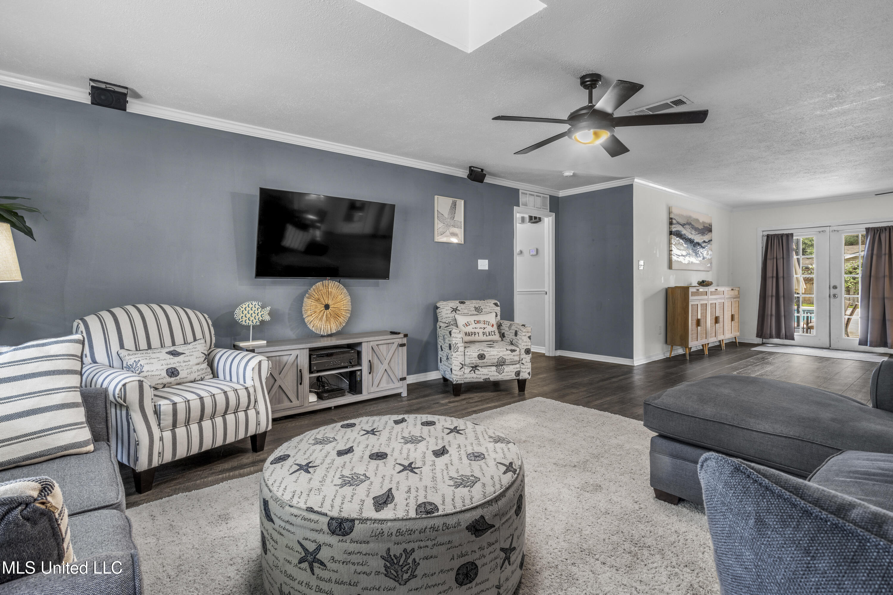 10 Wenmar Avenue Property Photo 12
