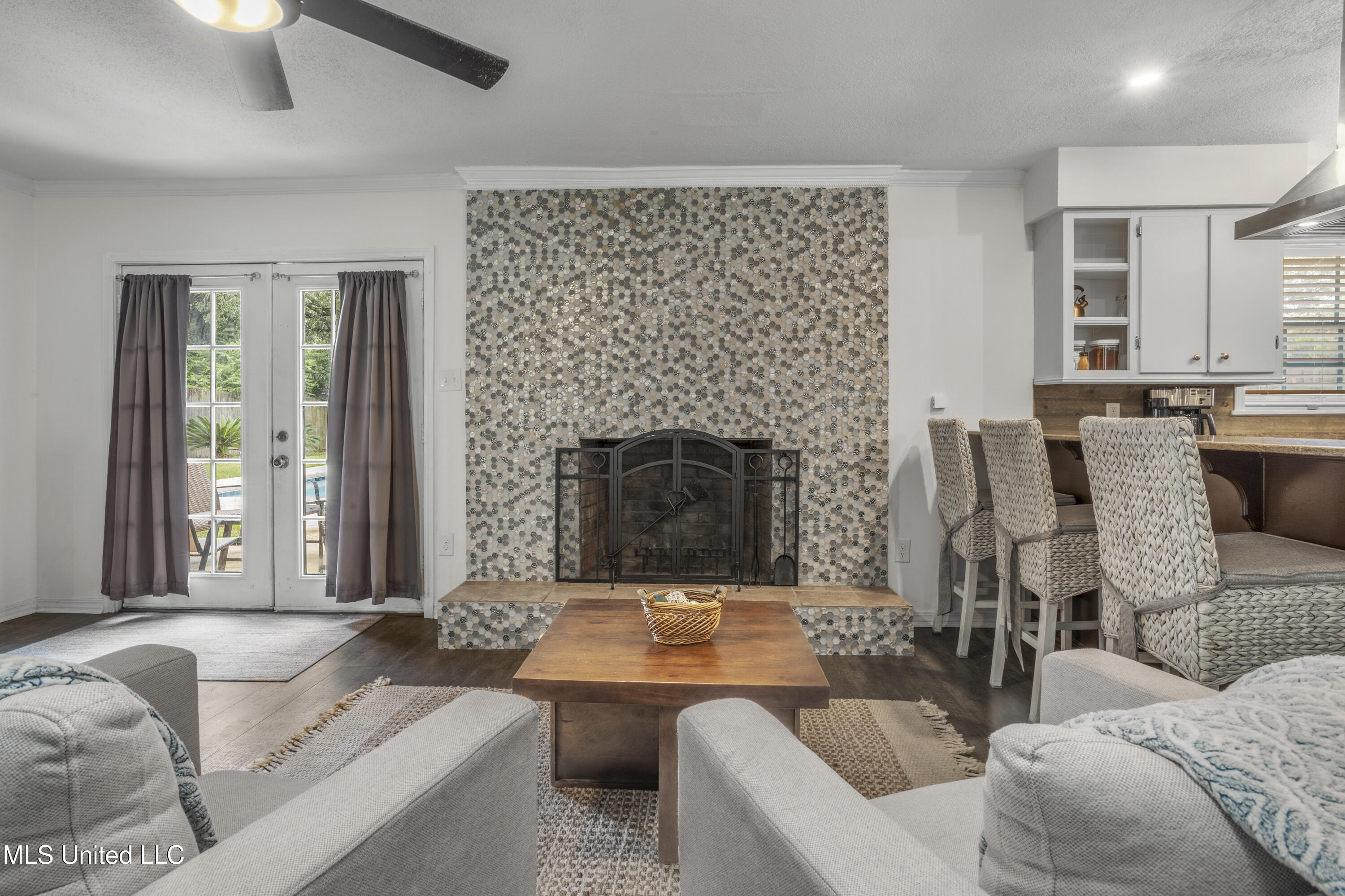 10 Wenmar Avenue Property Photo 14