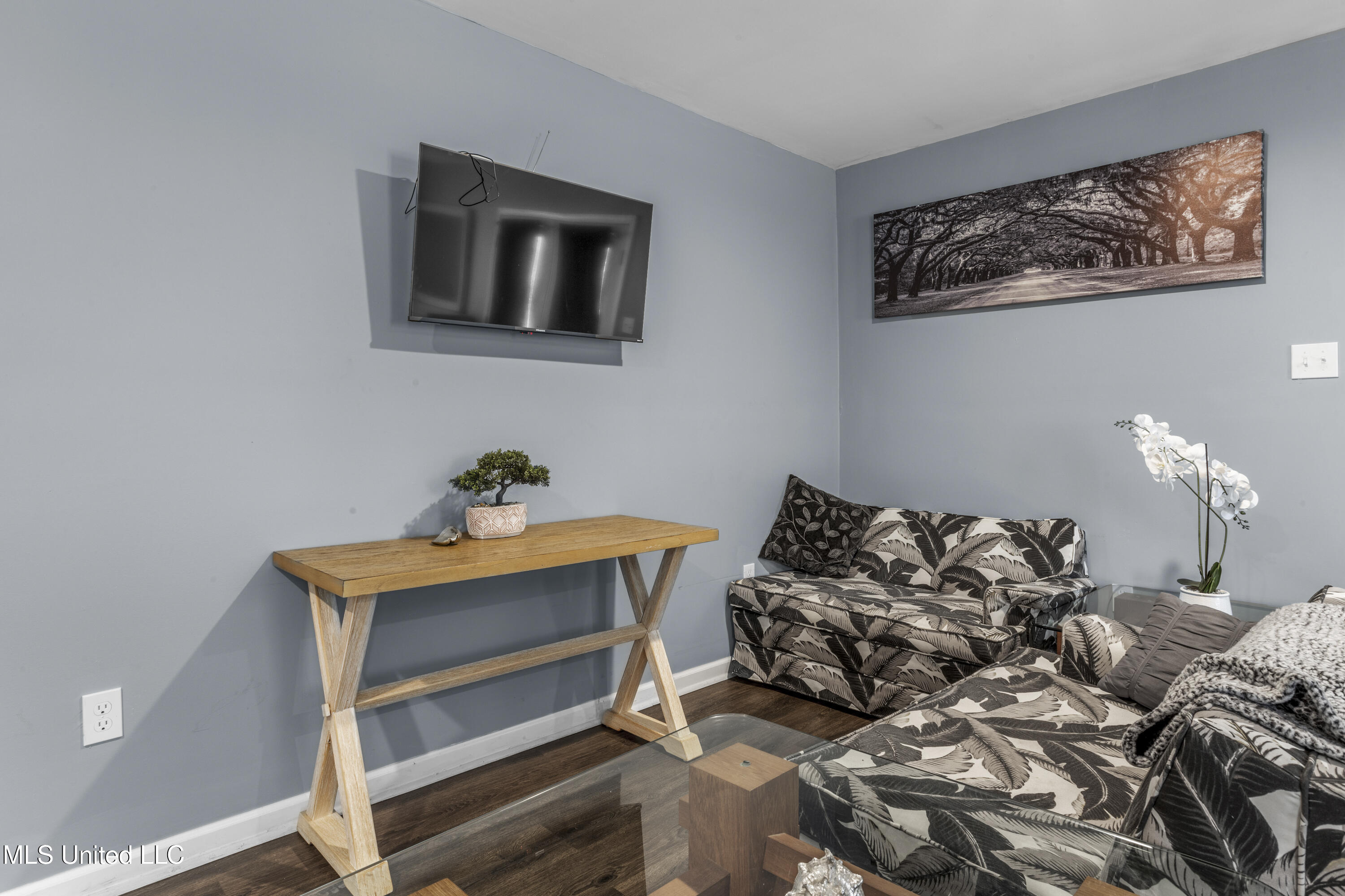 10 Wenmar Avenue Property Photo 26
