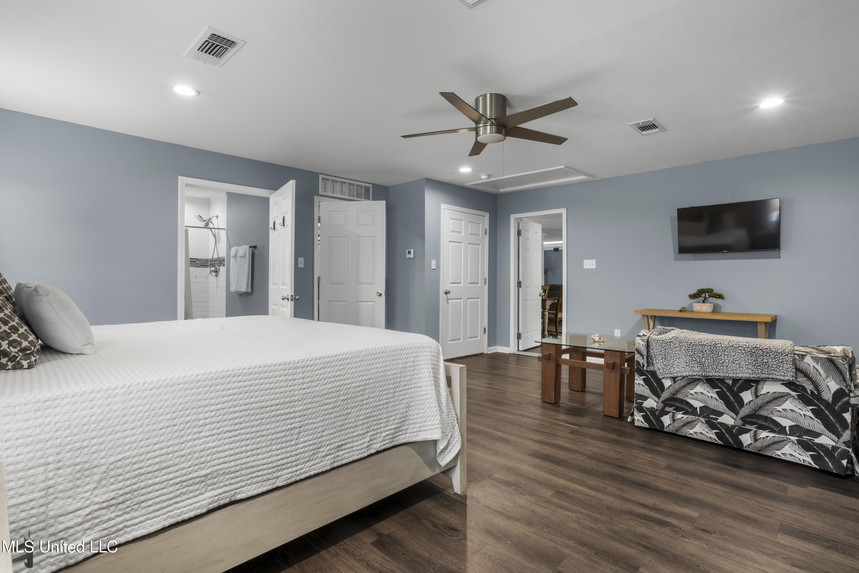 10 Wenmar Avenue Property Photo 27