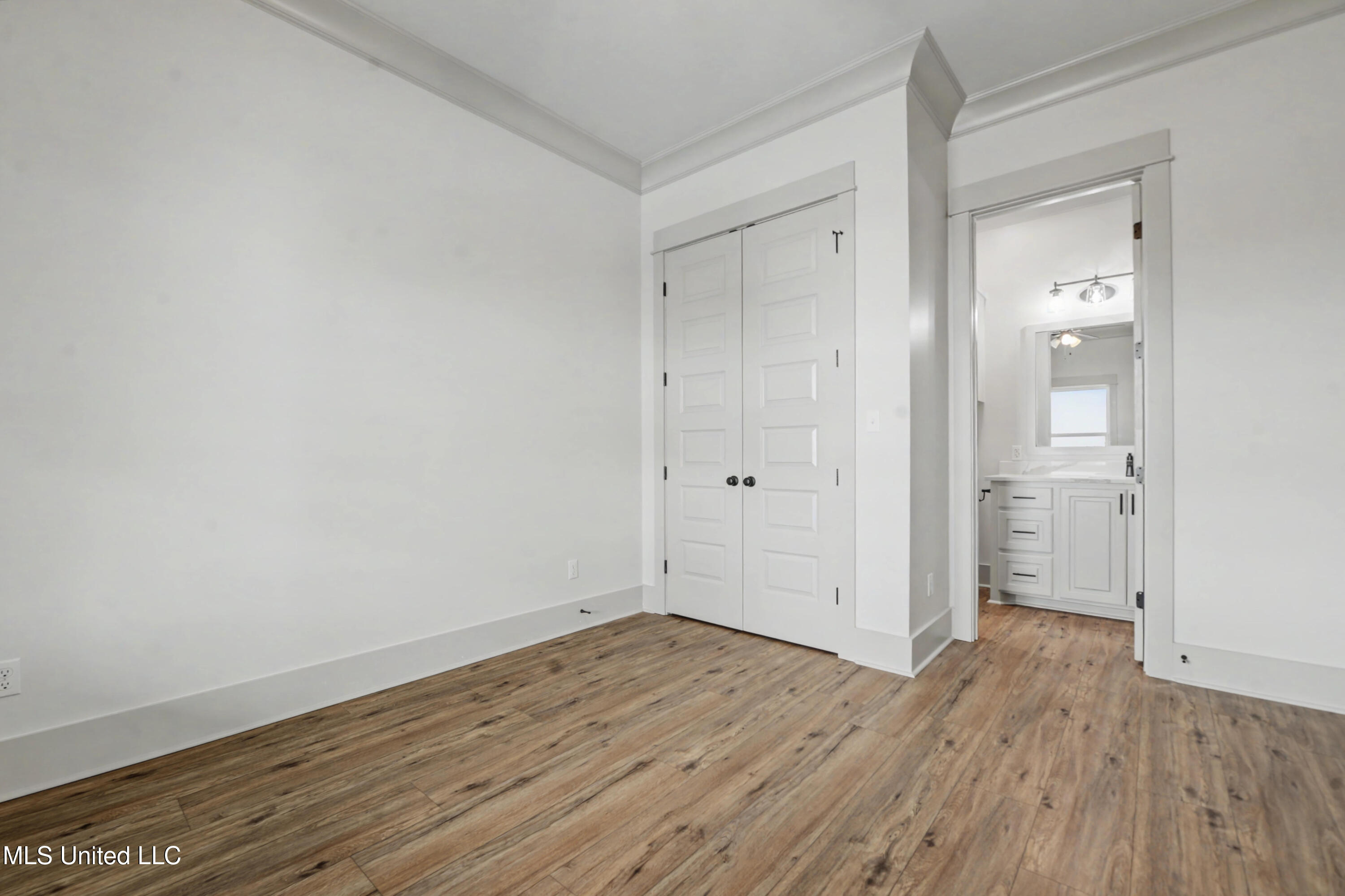 4048 N Sumatra Street Property Photo 18