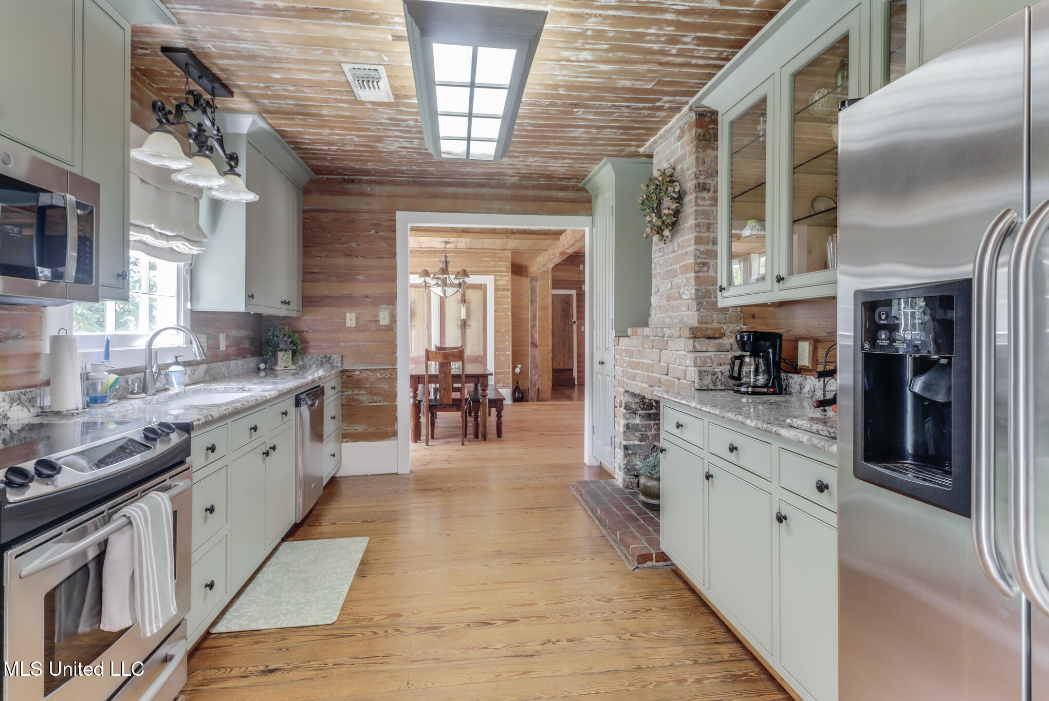 13160 Old Woolmarket Road Property Photo 8