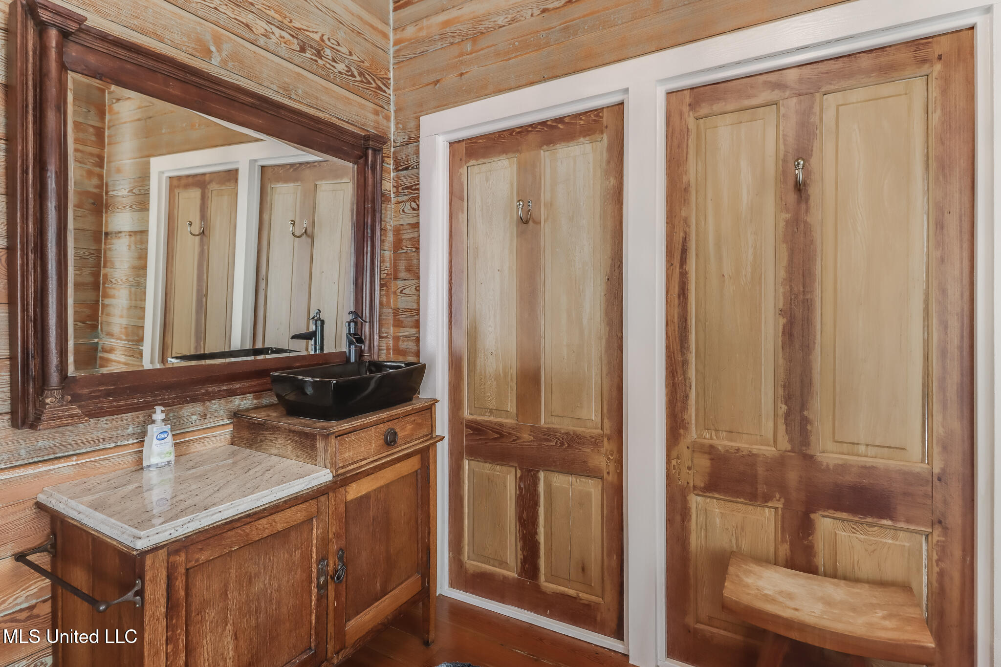 13160 Old Woolmarket Road Property Photo 15