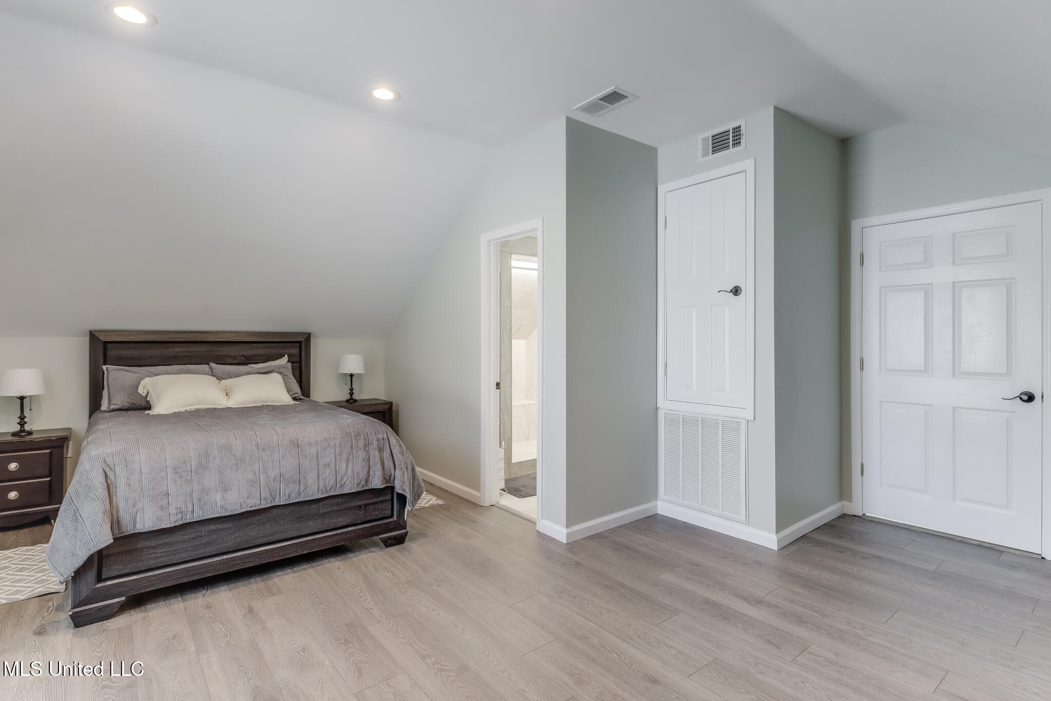 13160 Old Woolmarket Road Property Photo 37