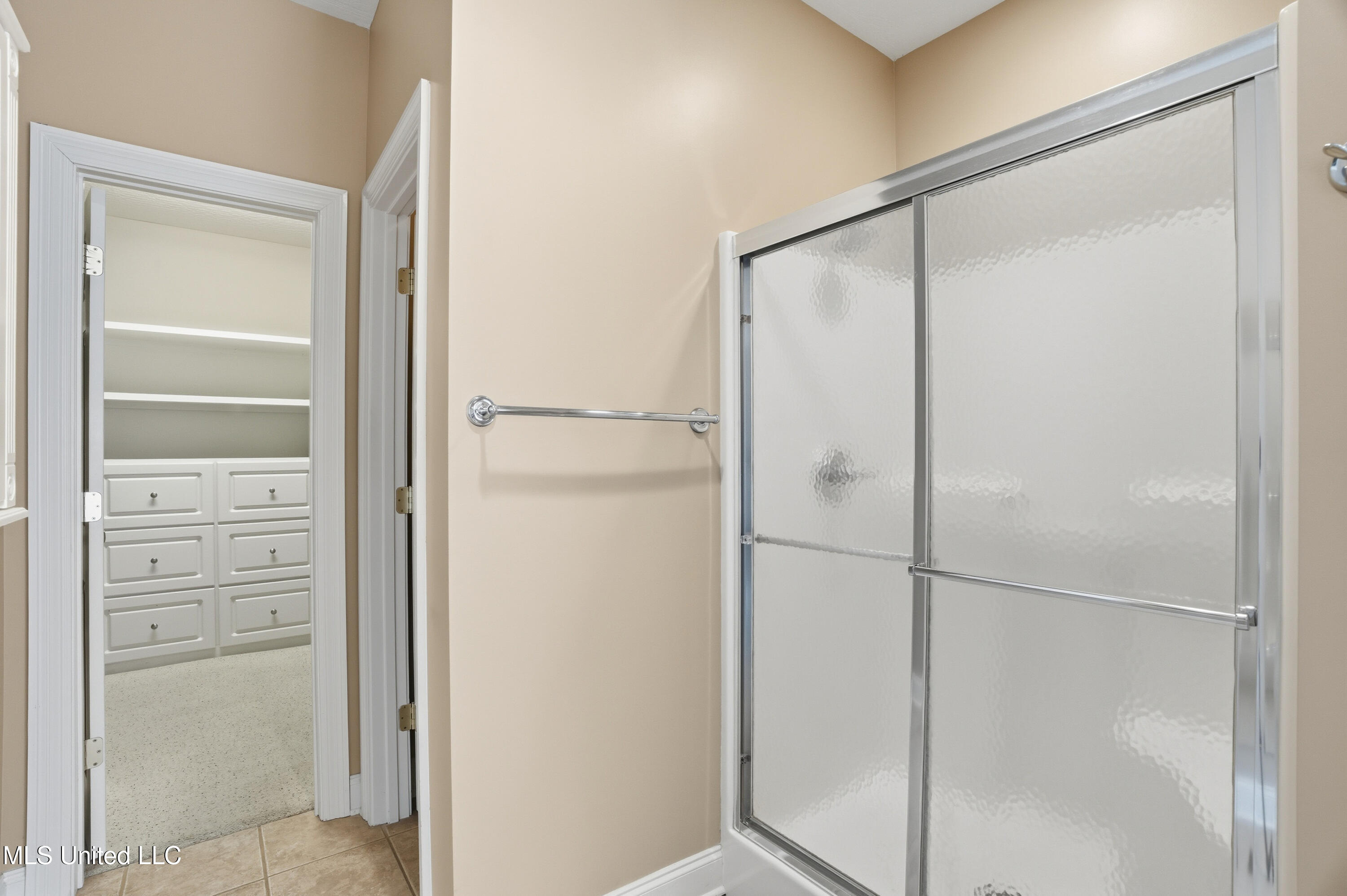 212 Whistlers Way Property Photo 13