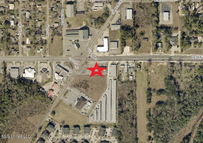 14165 Dedeaux Road Property Photo 4