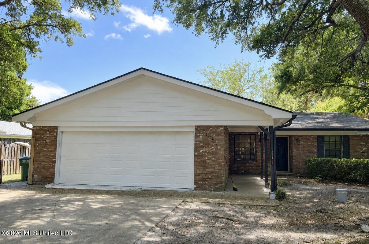 1306 Short Avenue Property Photo 1