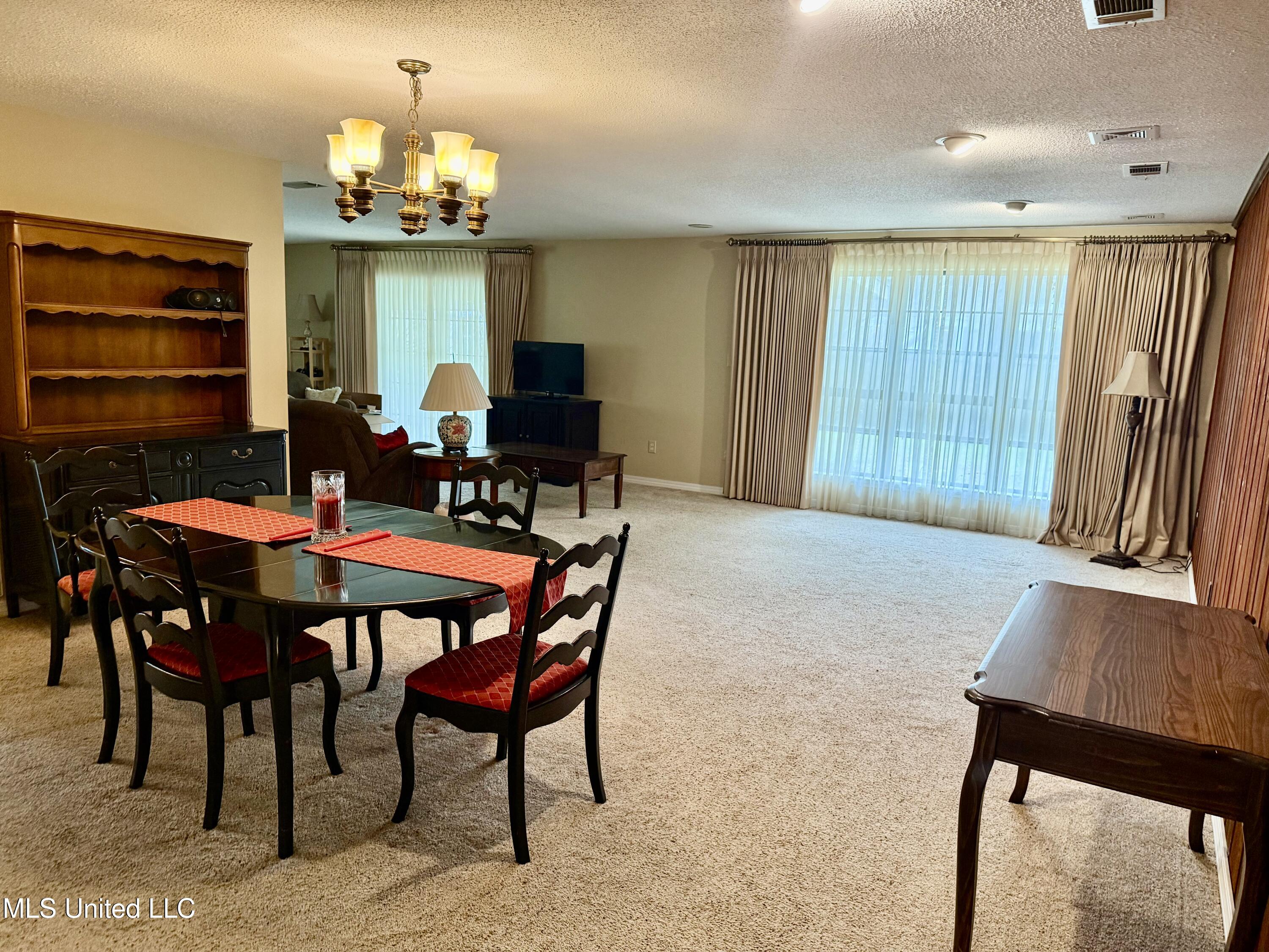 1306 Short Avenue Property Photo 10