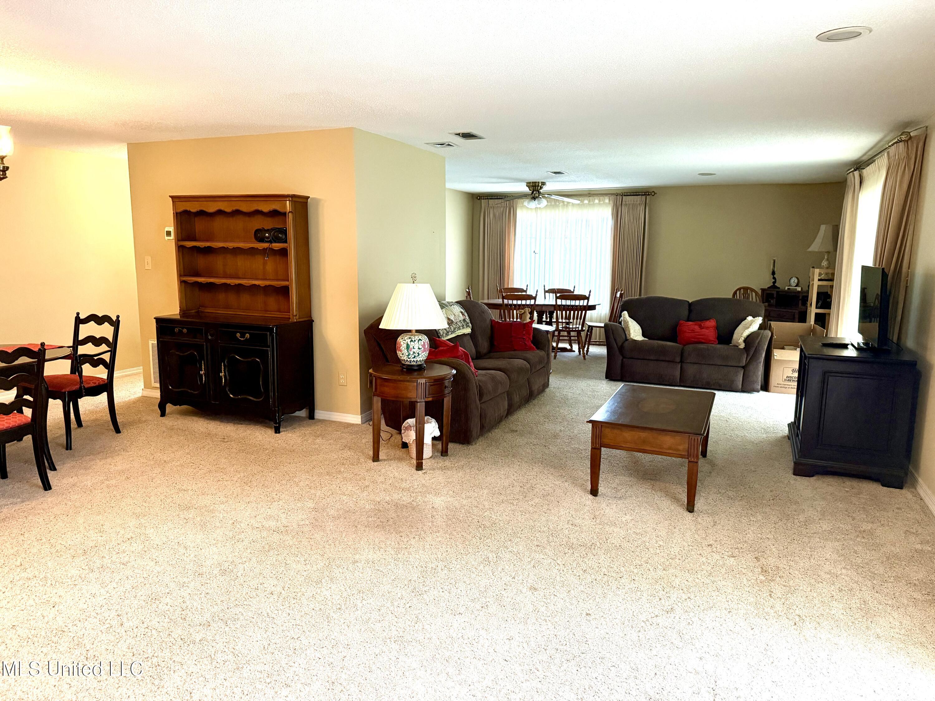 1306 Short Avenue Property Photo 11
