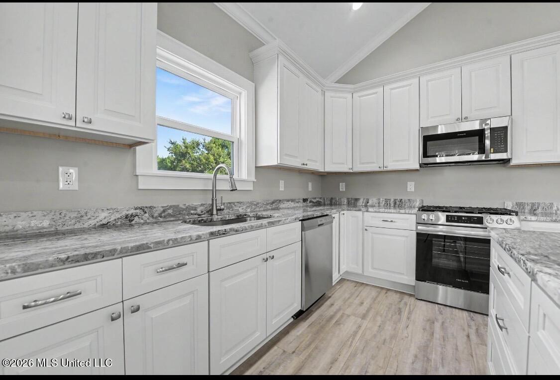 318 Hillcrest Street Property Photo 20