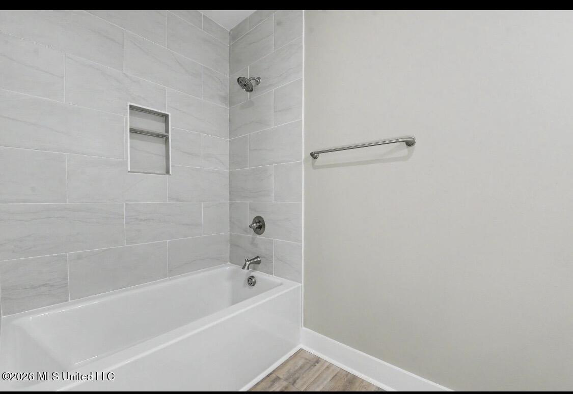 318 Hillcrest Street Property Photo 25