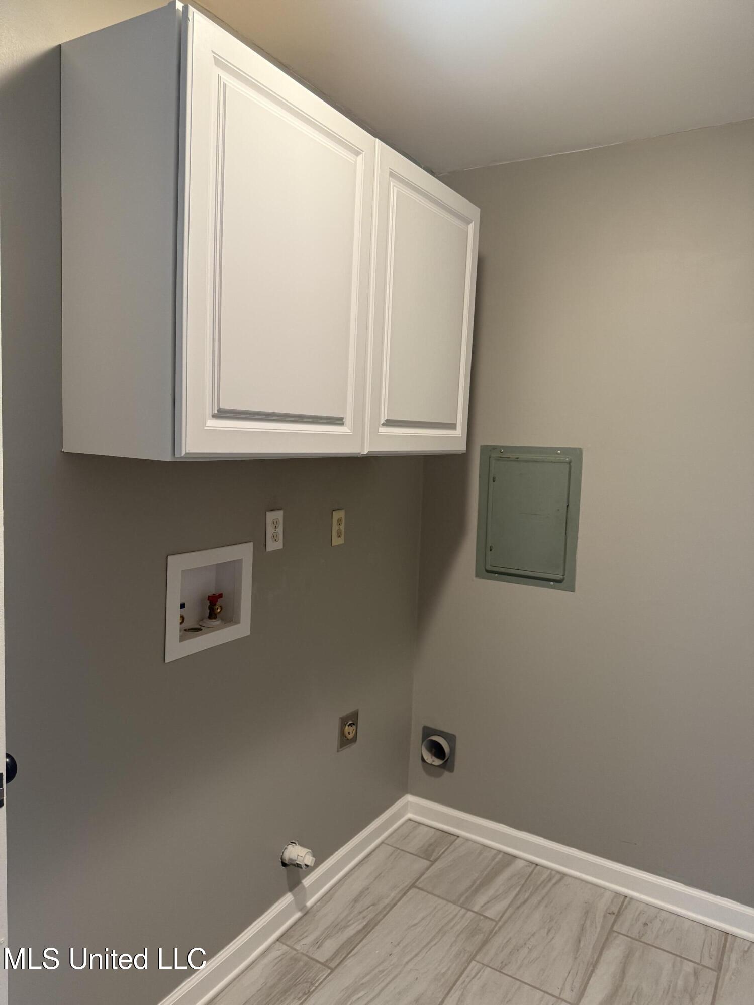 5813 Laurie Drive Property Photo 11