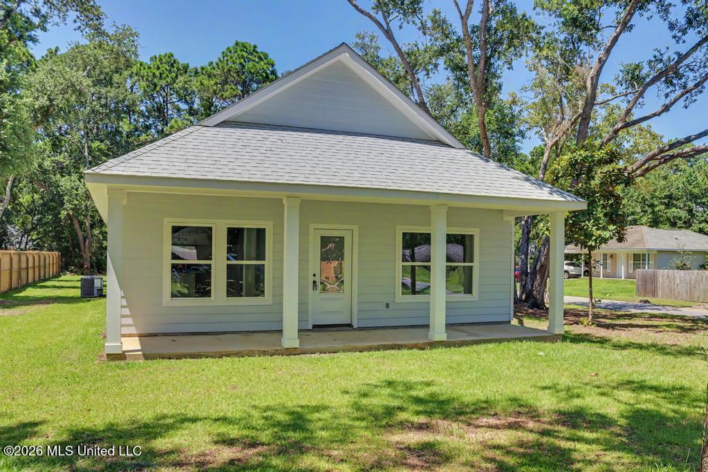 8900 Pointe Aux Chenes Road Property Photo 1
