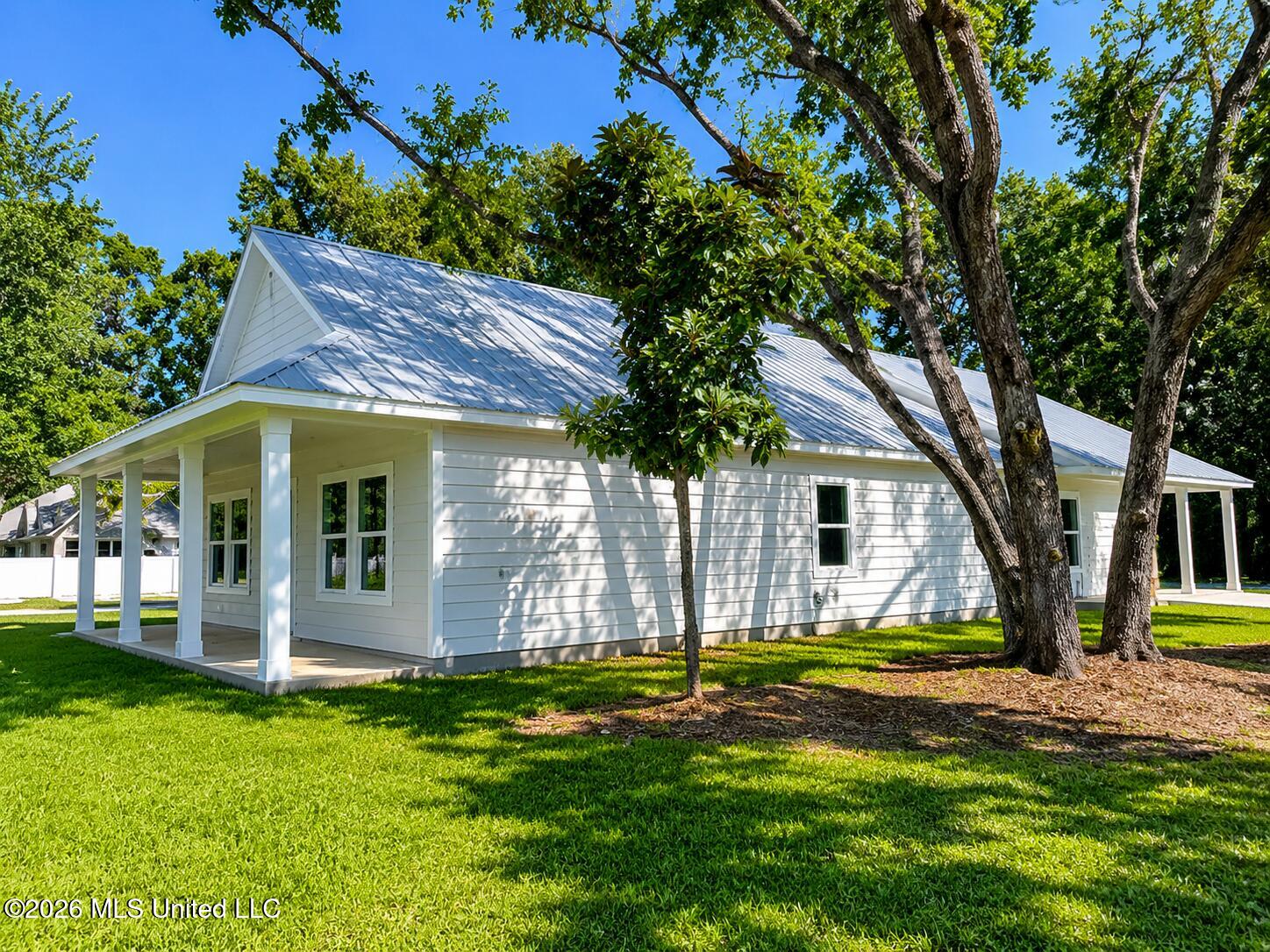 8900 Pointe Aux Chenes Road Property Photo 3