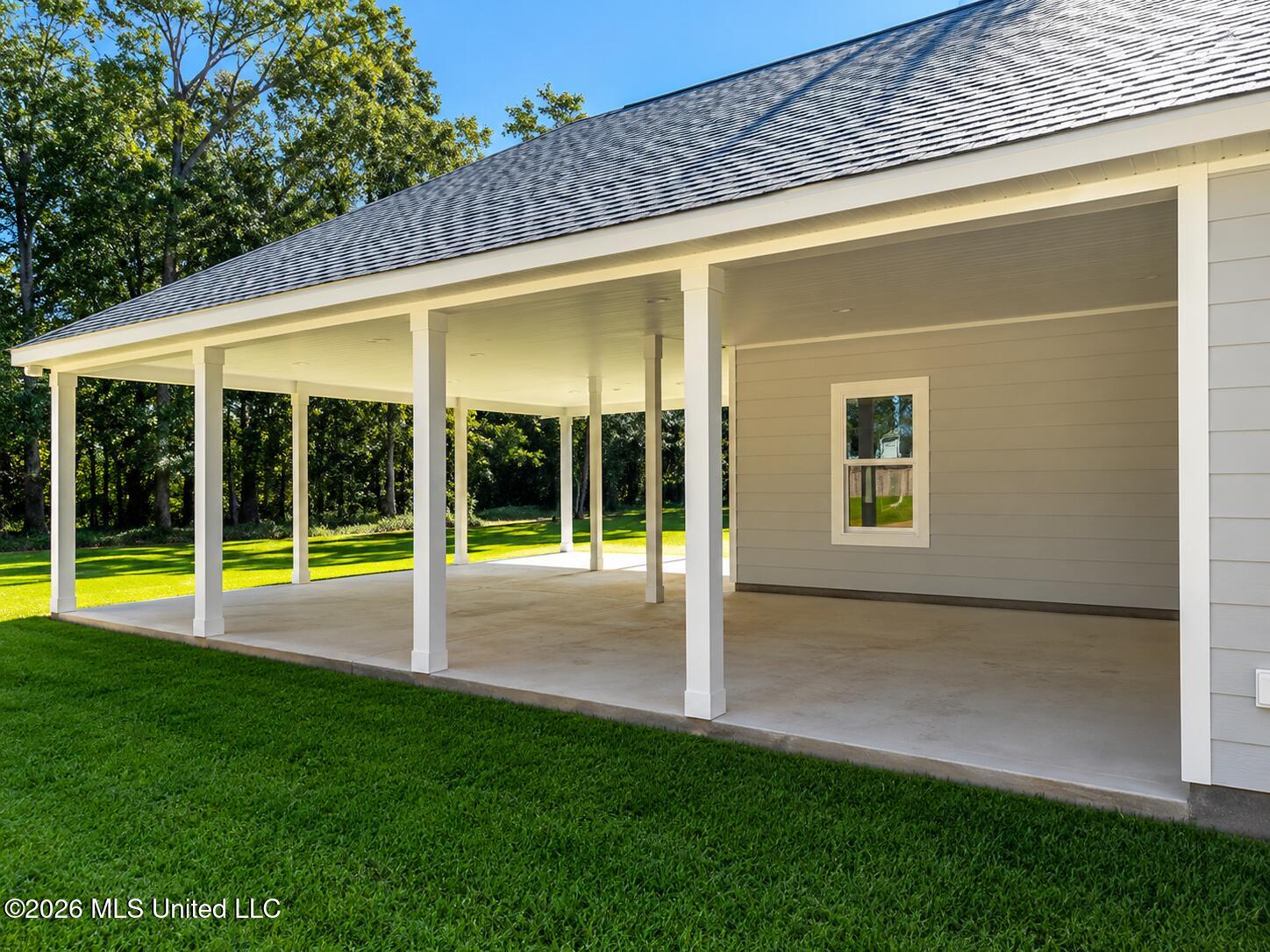 8900 Pointe Aux Chenes Road Property Photo 4