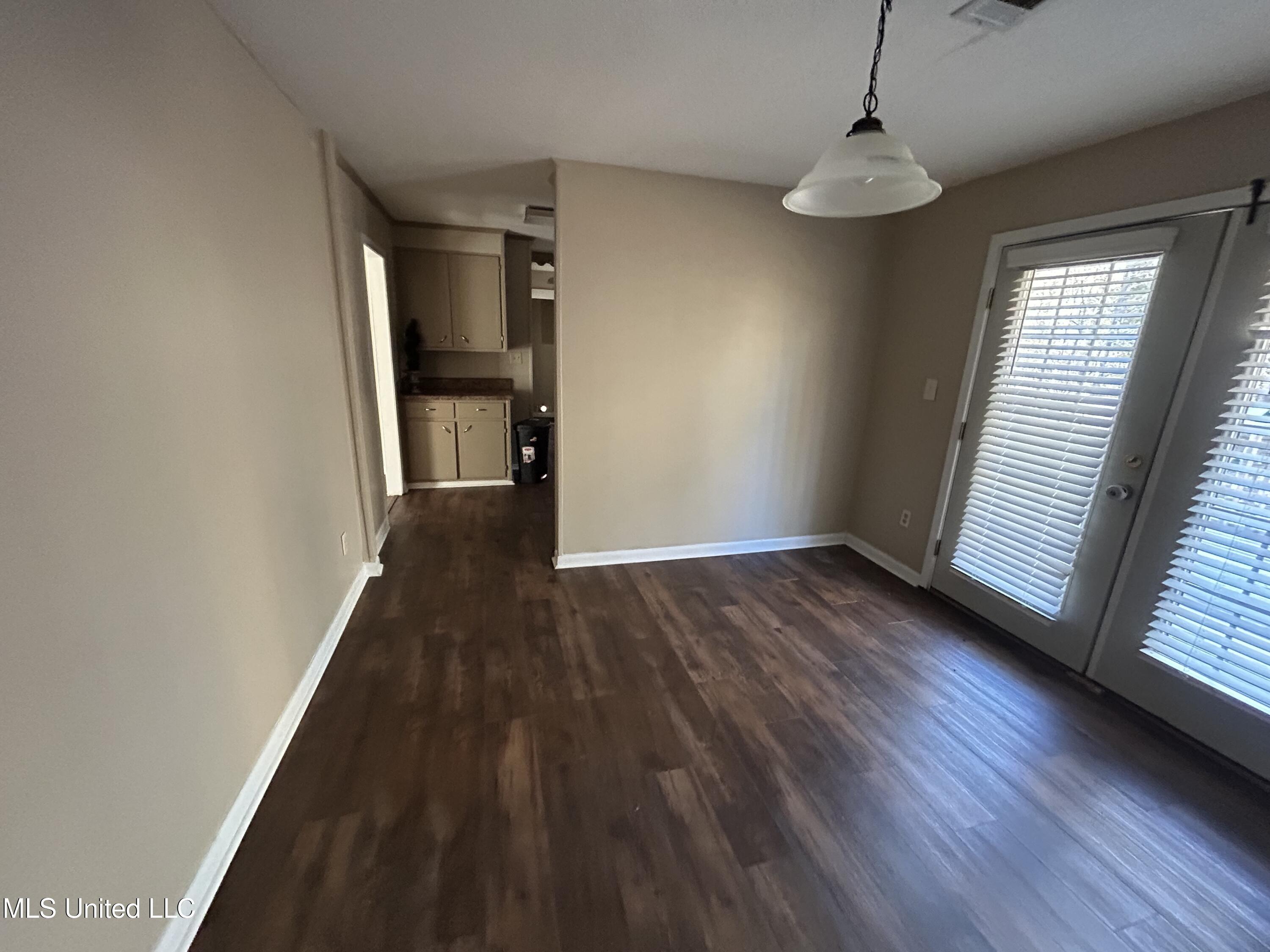 759 Shuqualak Road Property Photo 3