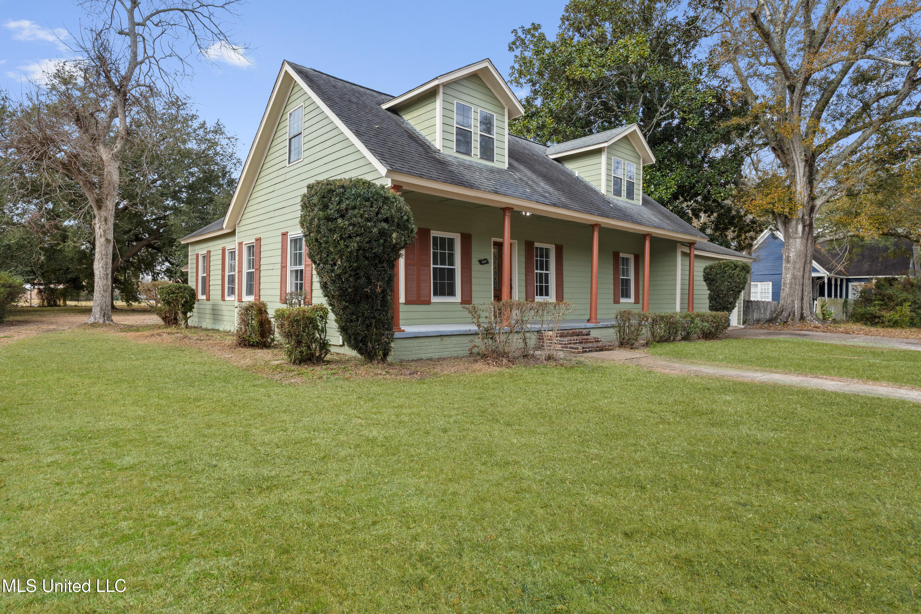 4418 Welch Avenue Property Photo 2