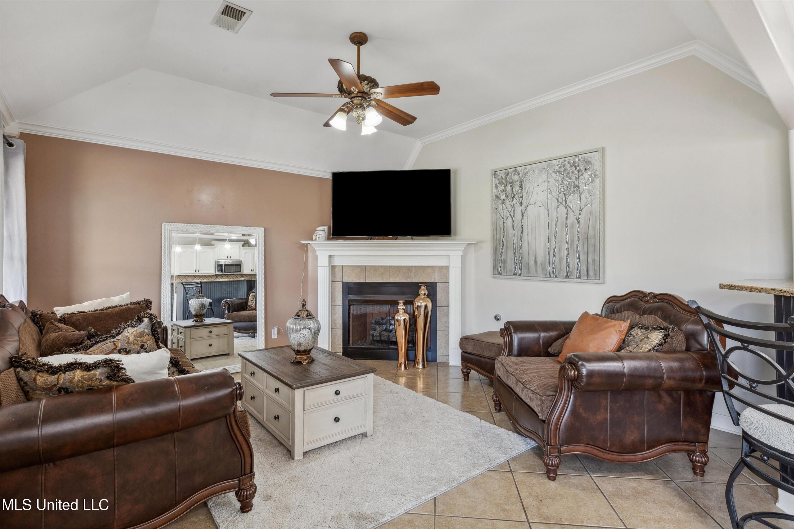 2196 Little Elk Cove Property Photo 10