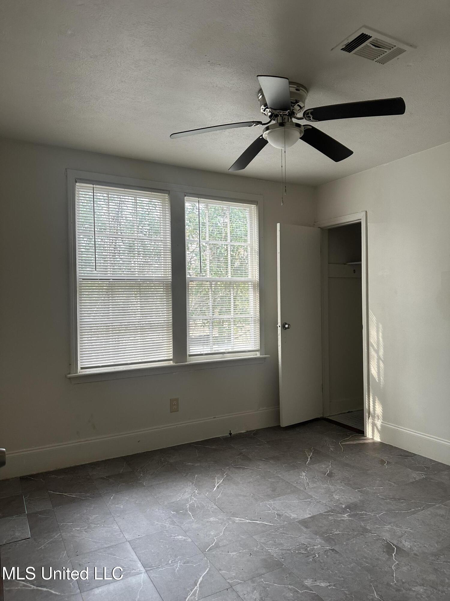 4413 Dixie Drive Property Photo 22
