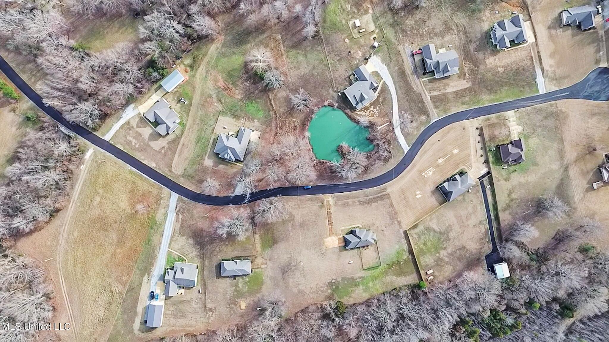 3 Jessica Cove Property Photo 1