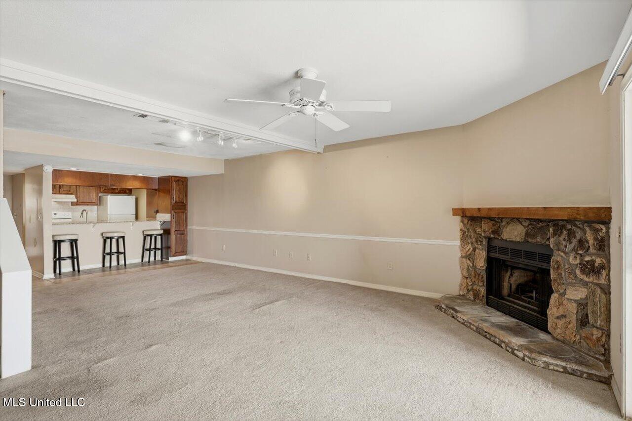 157 Dyke Road Property Photo 4