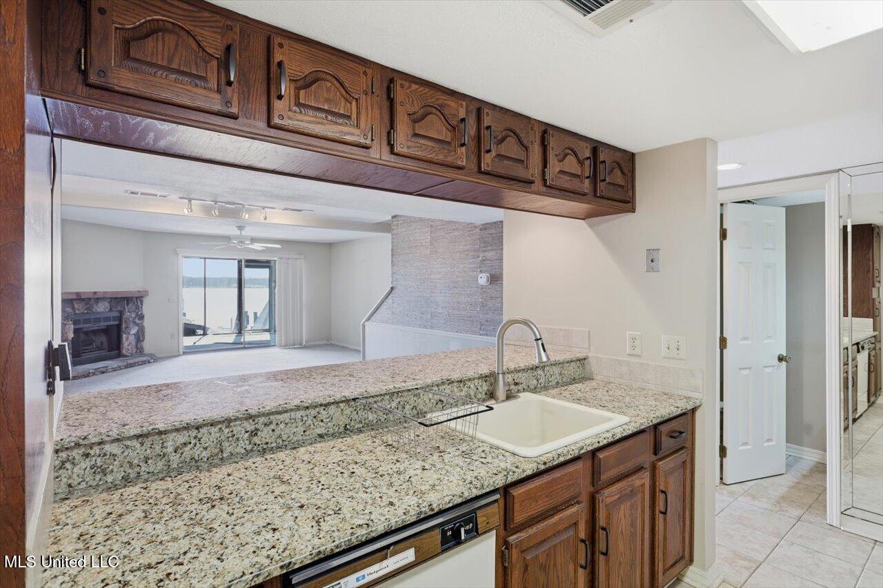 157 Dyke Road Property Photo 8