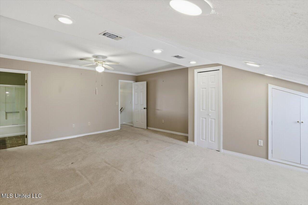 157 Dyke Road Property Photo 15