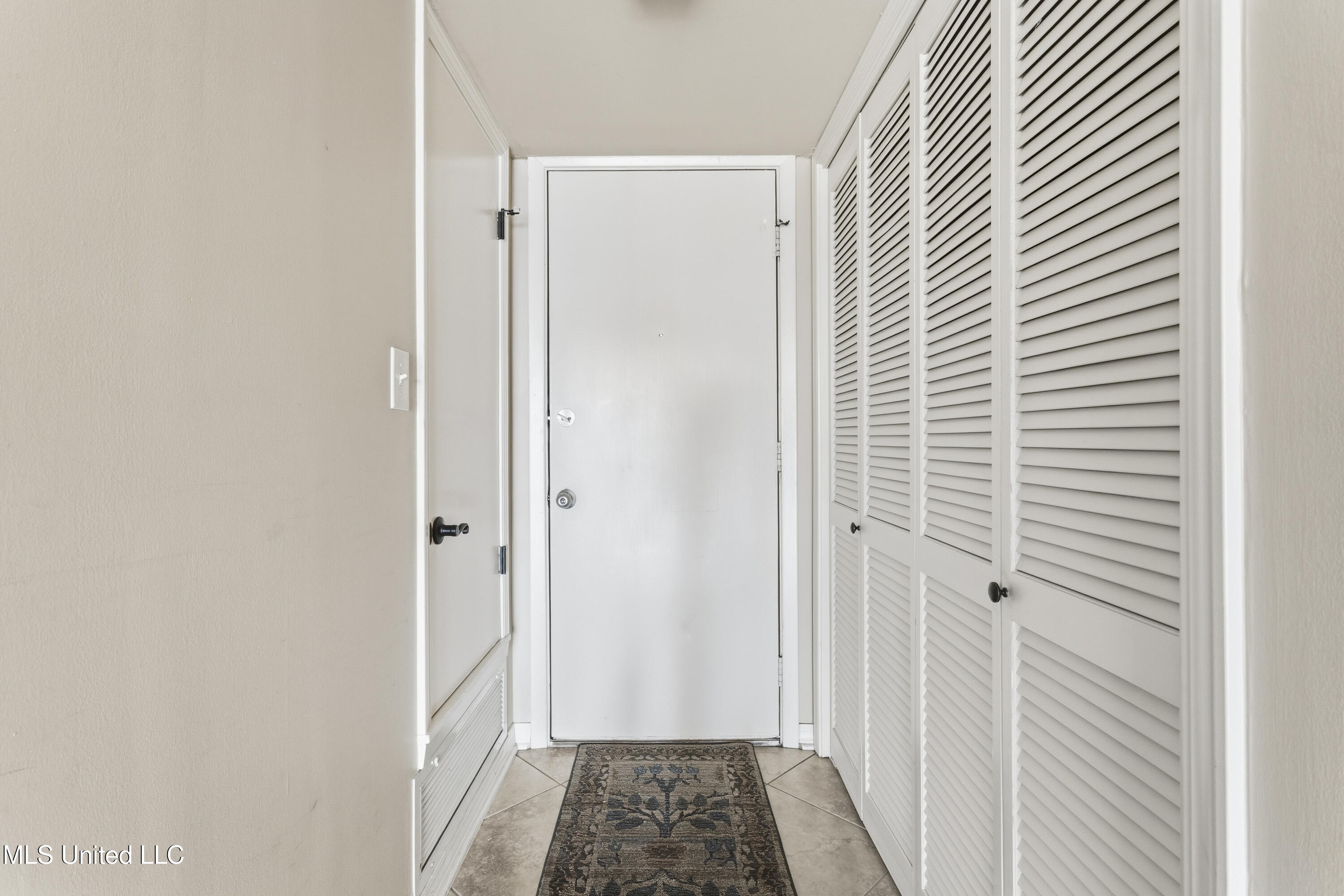 520 Beach Boulevard Property Photo 2