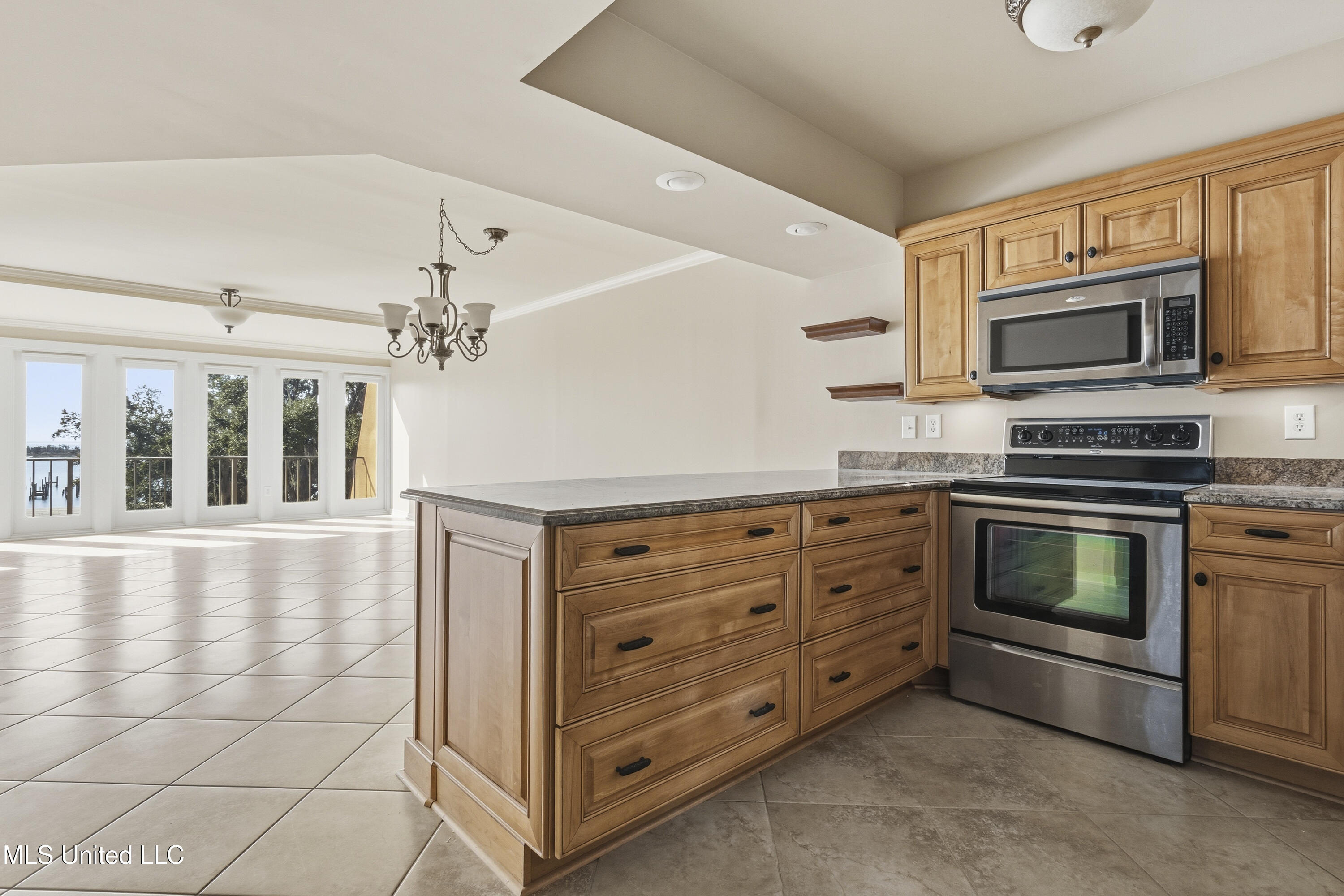520 Beach Boulevard Property Photo 9
