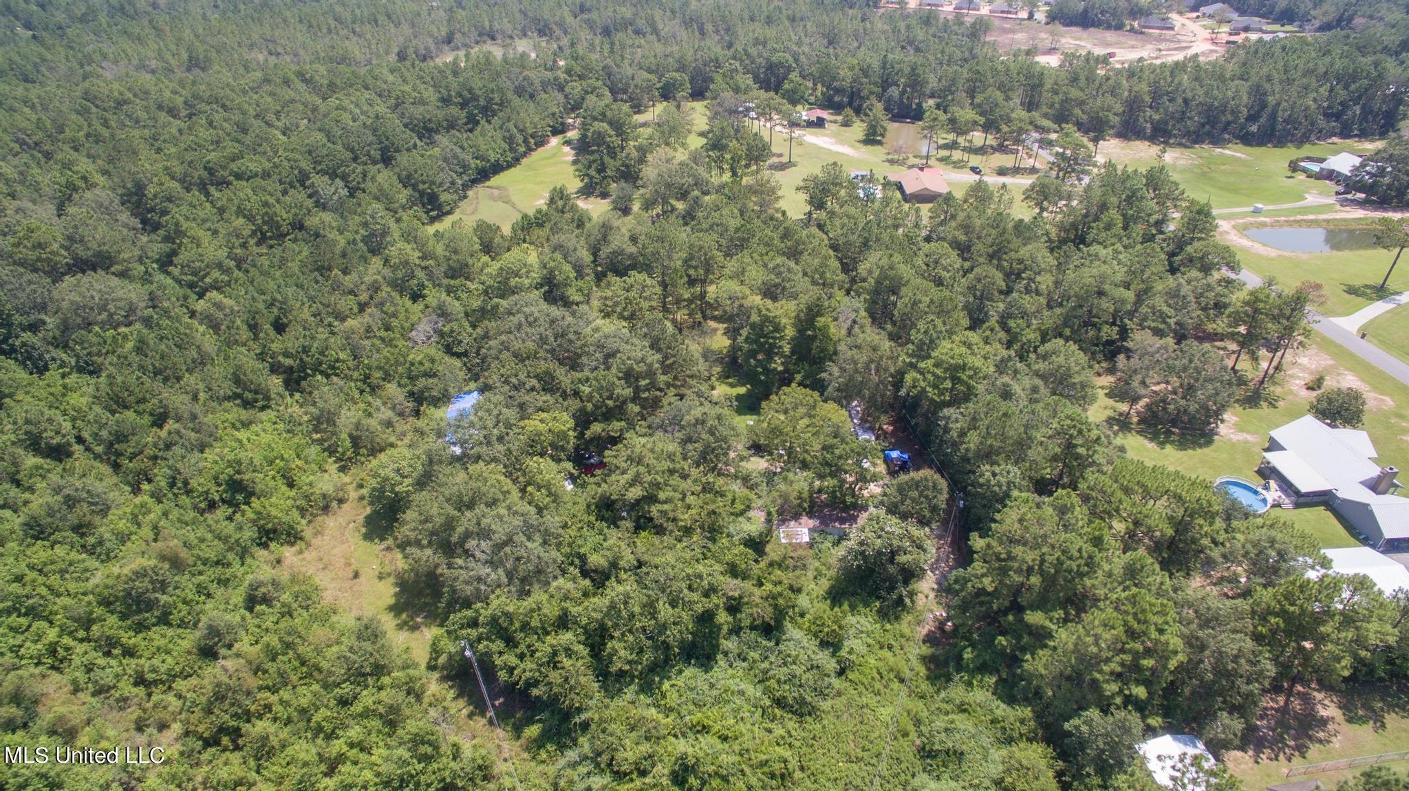 15320 Walter Smith Road Property Photo 9